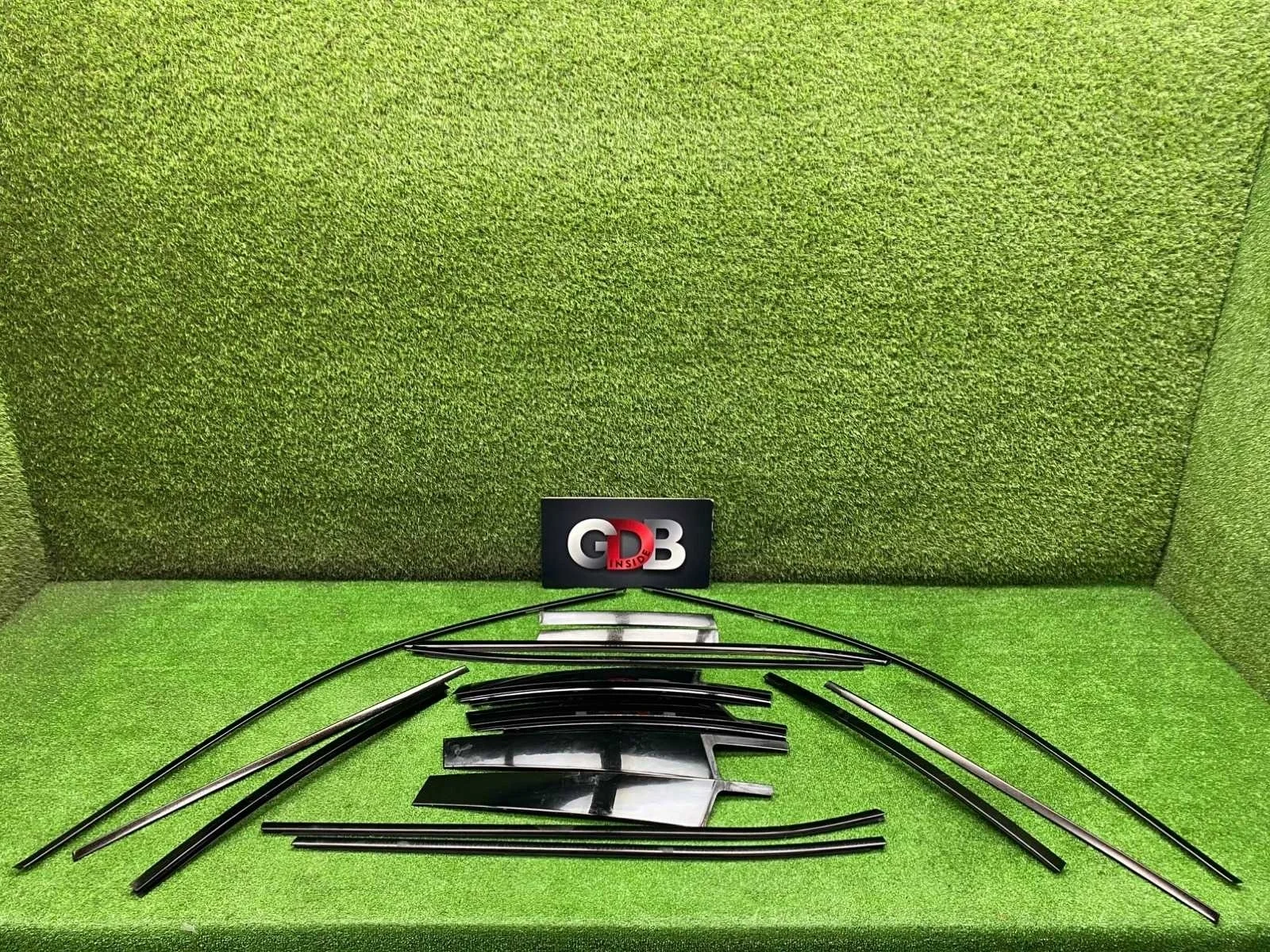 Молдинг shadowline BMW X3 2011 51337250377 F25 N55B30A