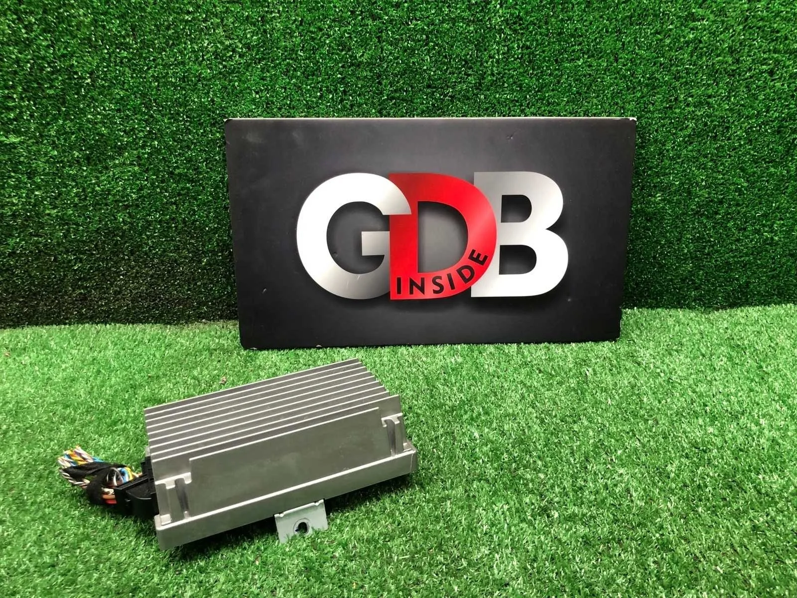 Усилитель звука BMW X5 19.01.2012 65122622681 E70 N57D30A