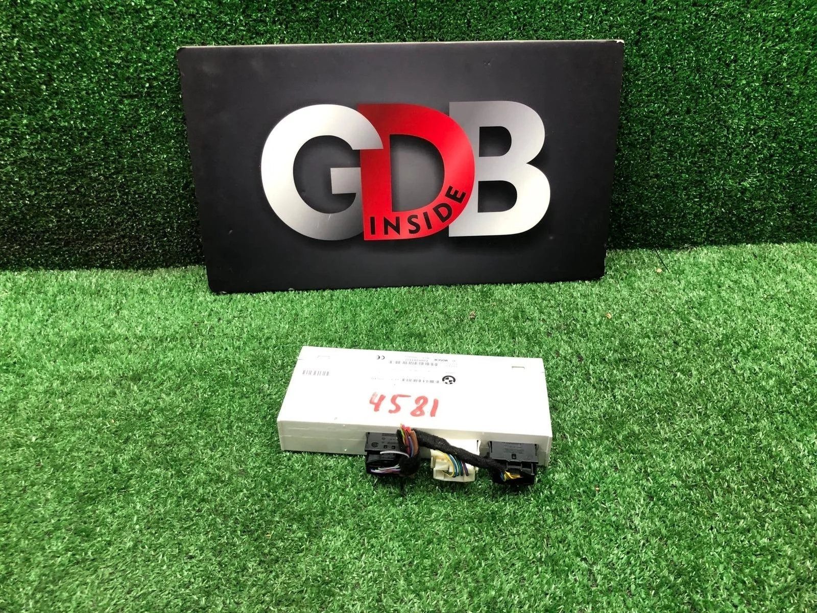 Блок управления крышкой багажника Bmw X5 19.01.2012 61357335274 E70 N57D30A