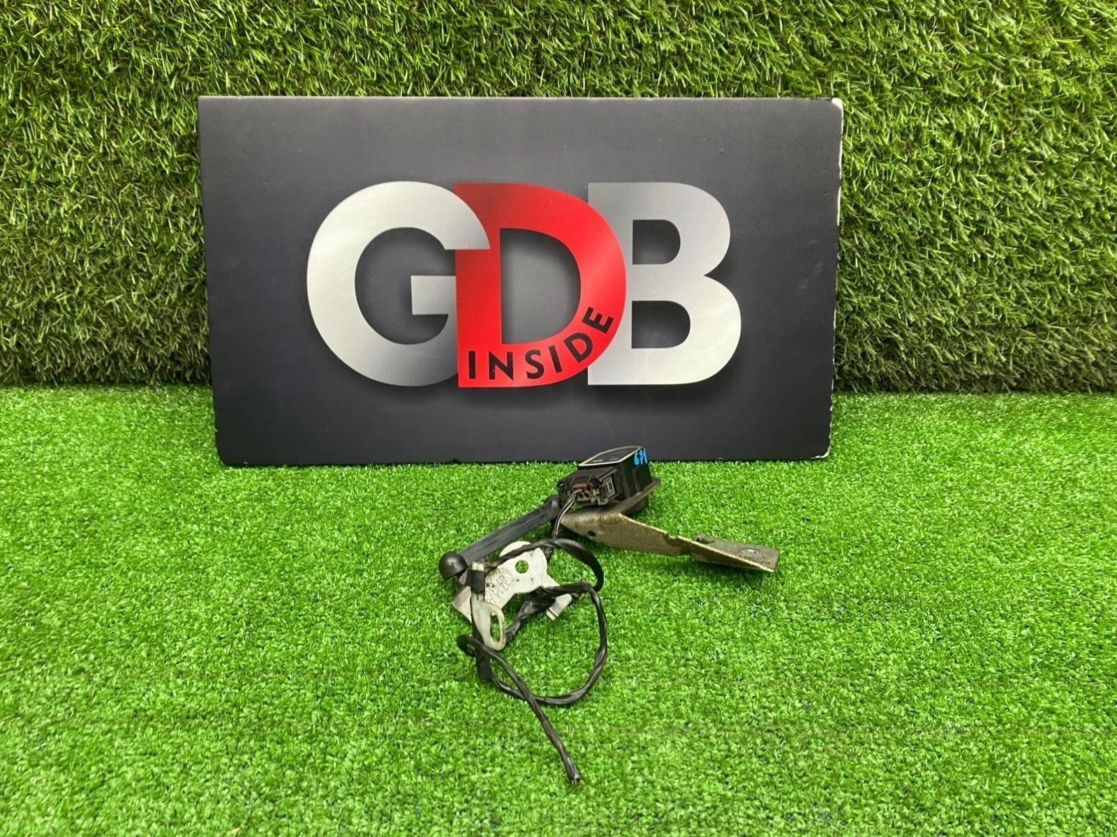 Датчик положения кузова Bmw X1 23.09.2011 37146853754 E84 N20B20A