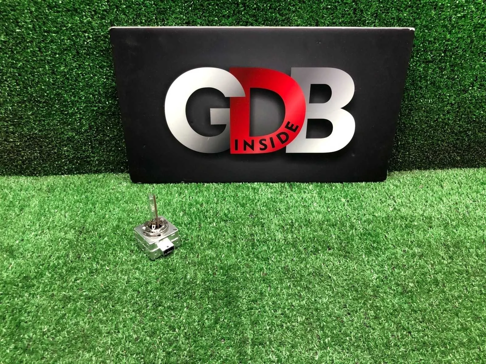 Ксеноновая лампа Bmw X5 19.01.2012 63217217509 E70 N57D30A