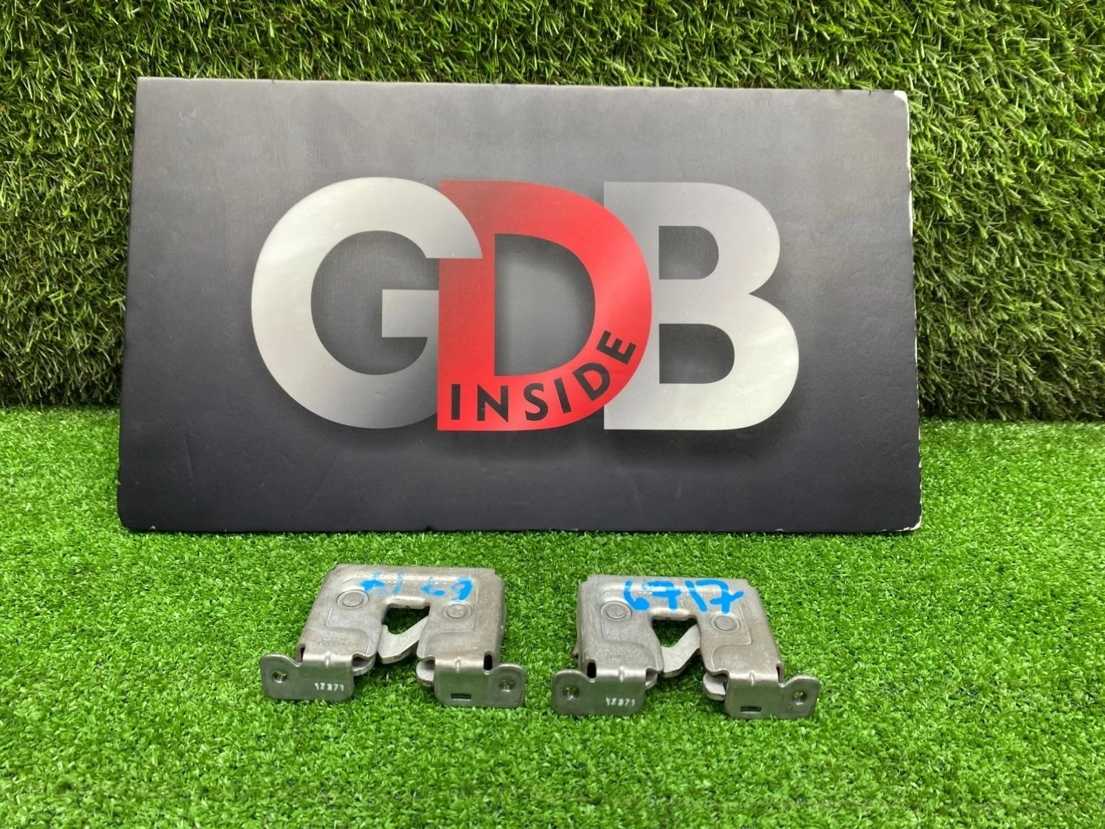 Замок капота BMW X1 23.09.2011 51237008755 E84 N20B20A, передний