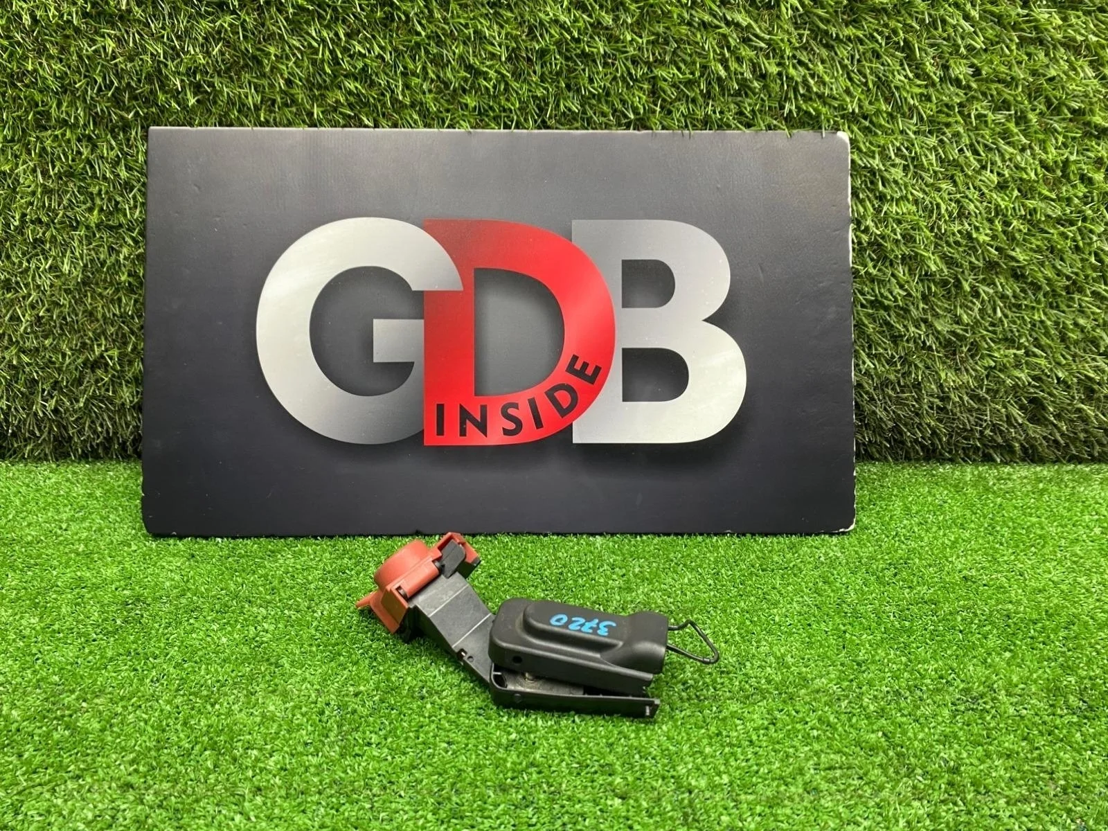 Клемма BMW 7 series 21.01.2011 61149192665 F01 N63B44A