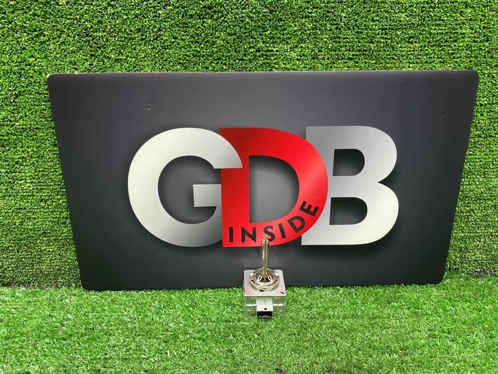 Ксеноновая лампа Bmw X5 07.11.2011 63217217509 E70 N57D30A, передняя