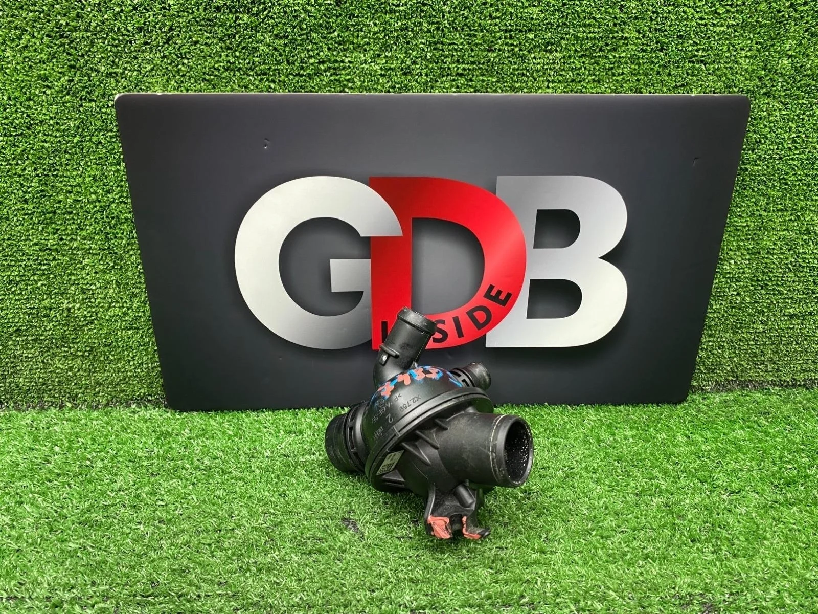 Термостат BMW 5 series 08.07.2014 11538671516 F10 N55B30A