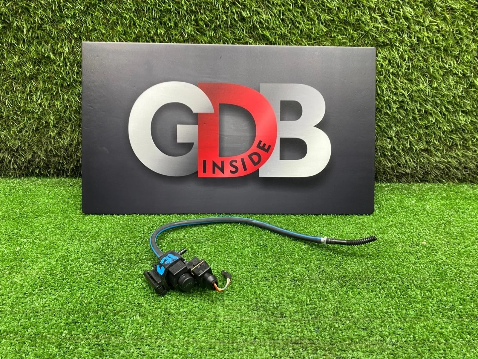 Клапан электромагнитный BMW X1 23.09.2011 11747810831 E84 N20B20A