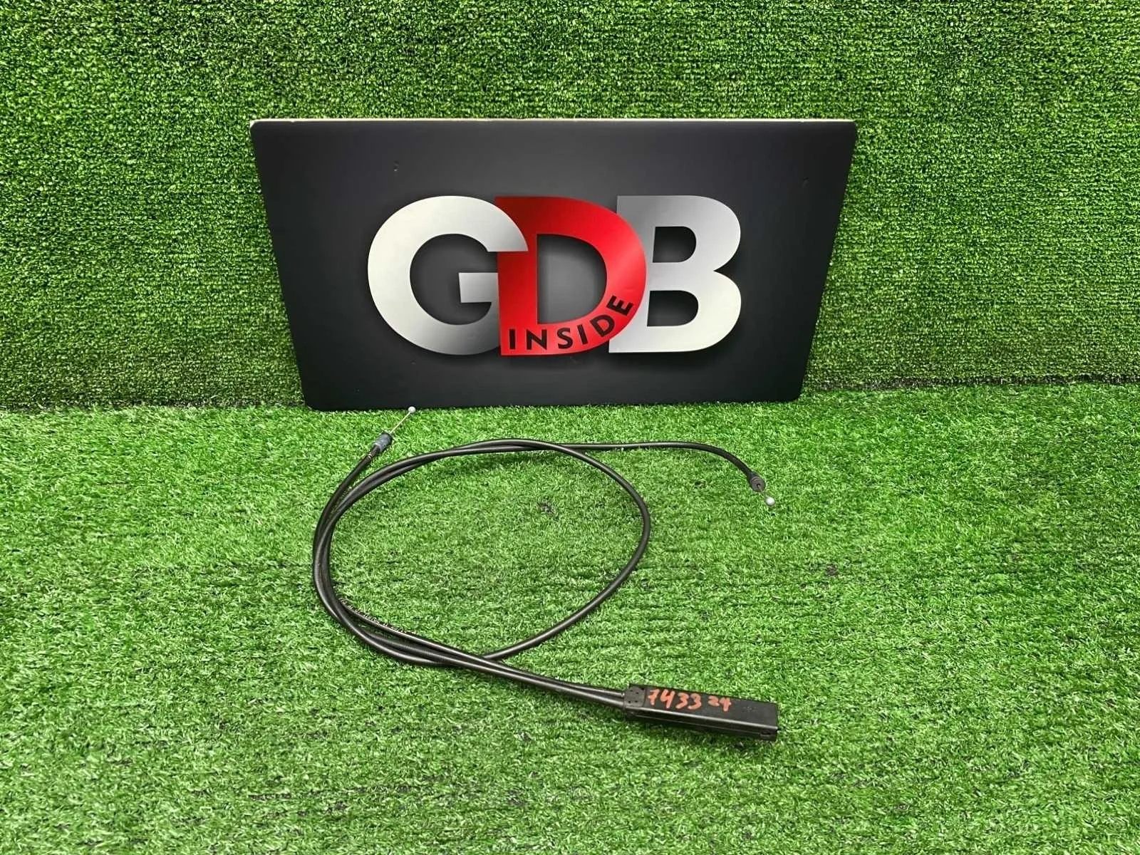 Трос капота Bmw 5 Series 08.07.2014 51237183773 F10 N55B30A, передний