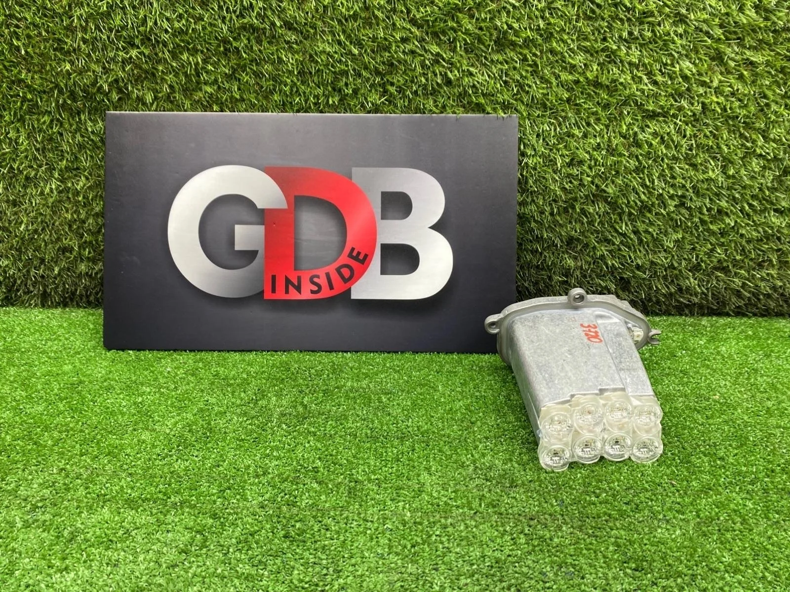 Указатель поворота Bmw 7 Series 21.01.2011 63117225232 F01 N63B44A, правый