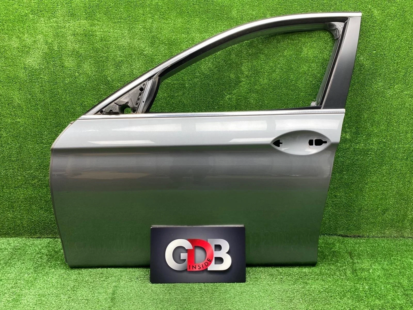 Дверь BMW 5 series 20.05.2010 41007206107 F10 N52B30AF, передняя левая