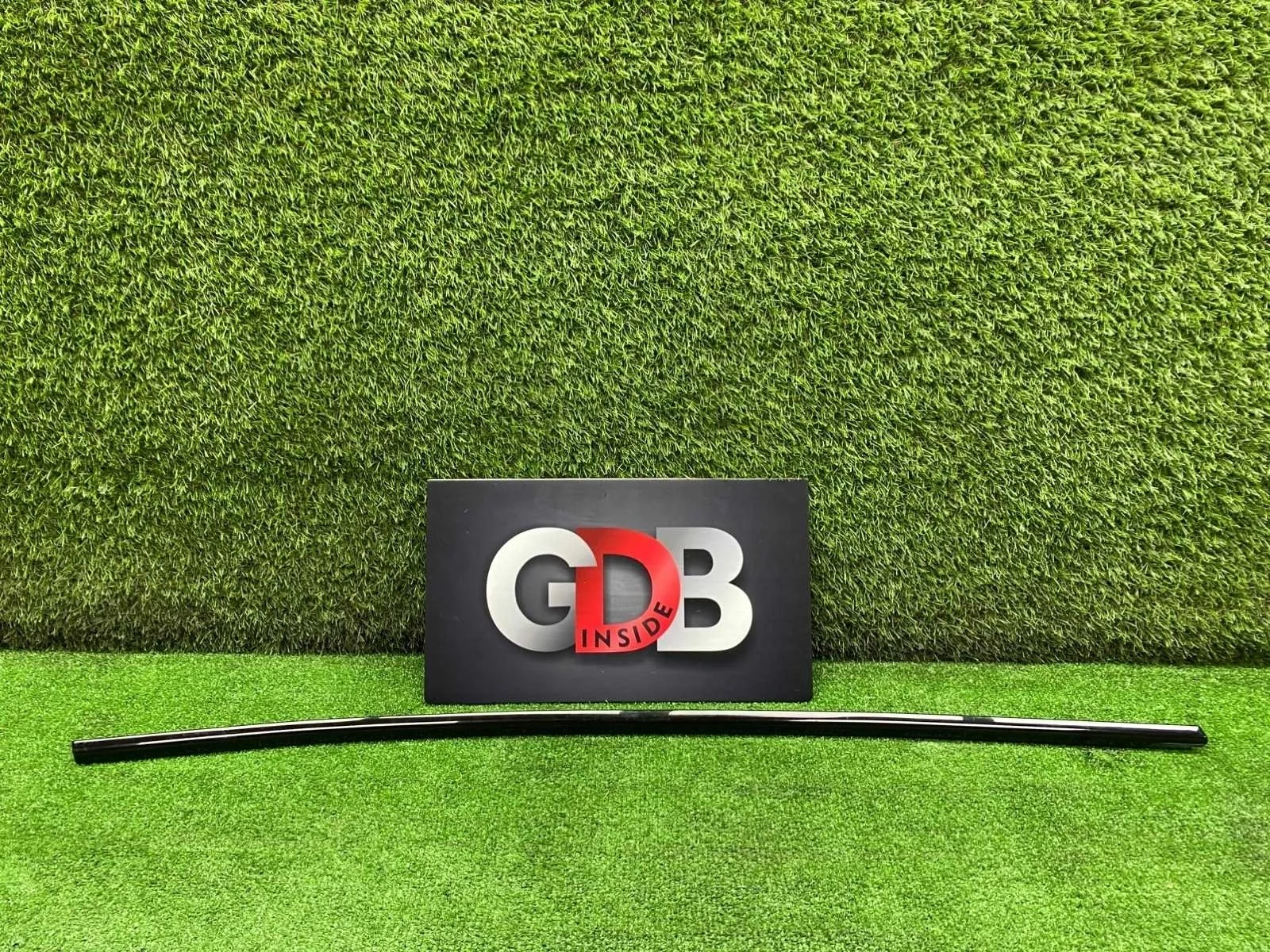 Молдинг shadowline BMW 5 series 18.01.2011 51357209710 F10 N52B25AF, задний правый