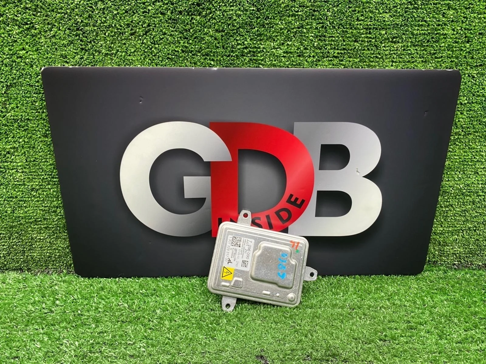 Блок розжига BMW 3 series 06.08.2013 63117317408 F30 N20B20B