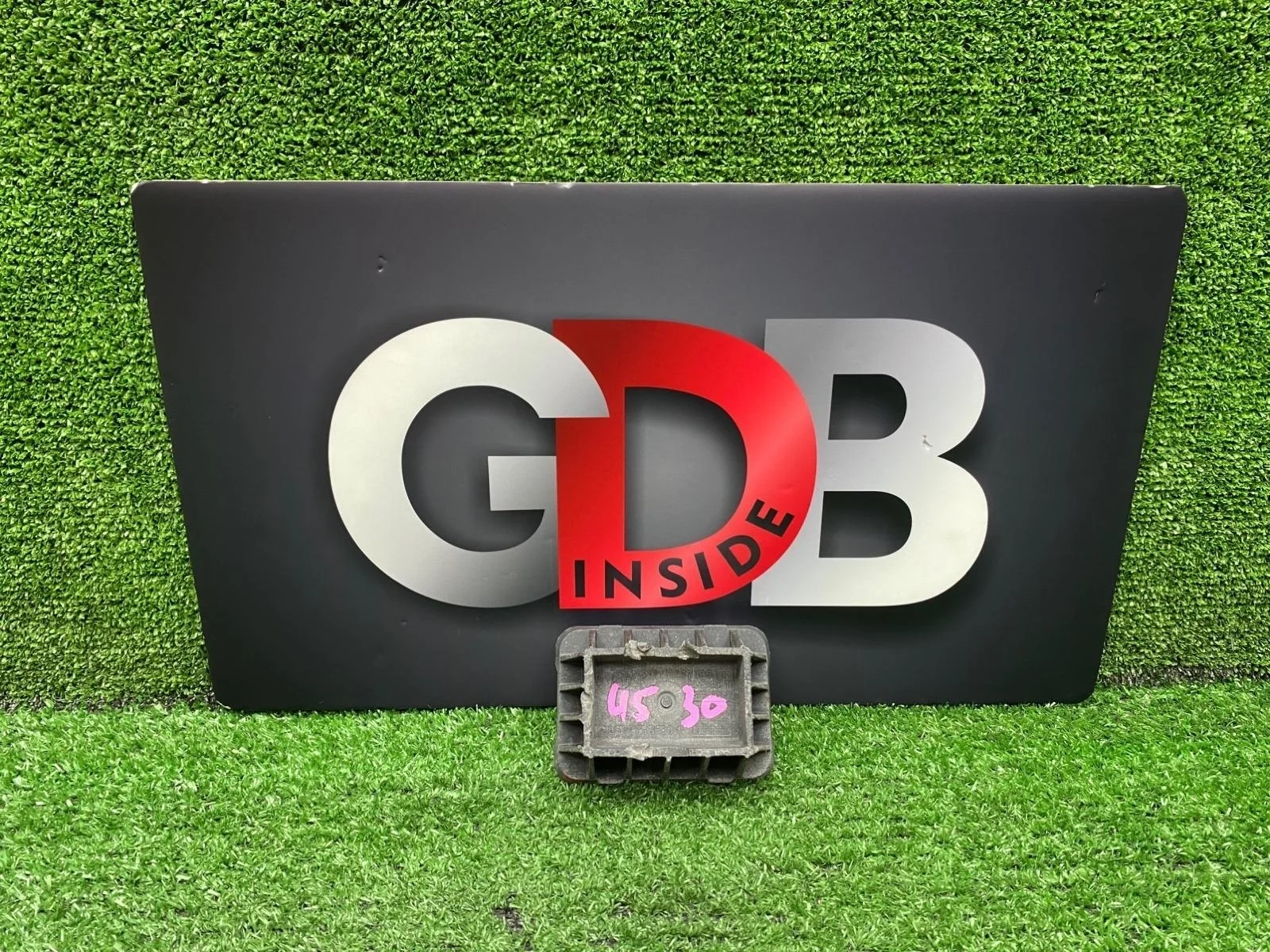 Поддомкратник BMW 5 series 18.01.2011 51717237195 F10 N52B25AF