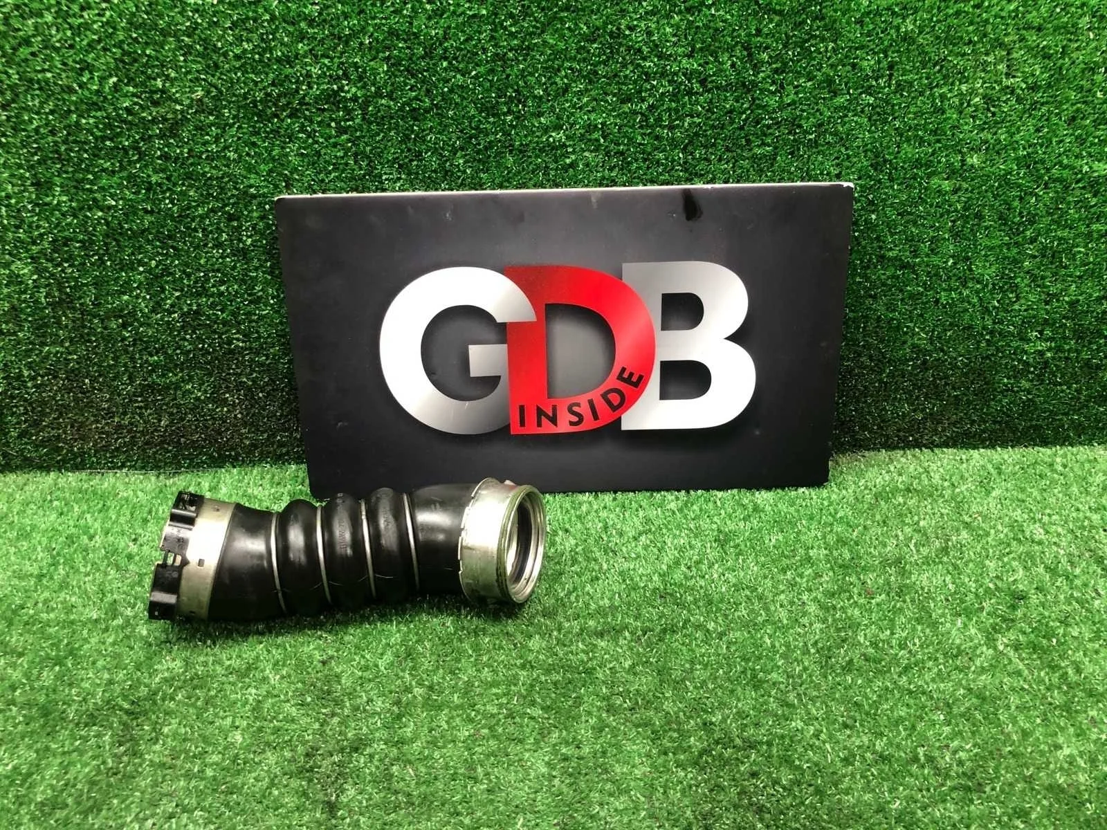 Патрубок интеркулера Bmw X5 19.01.2012 11617807985 E70 N57D30A