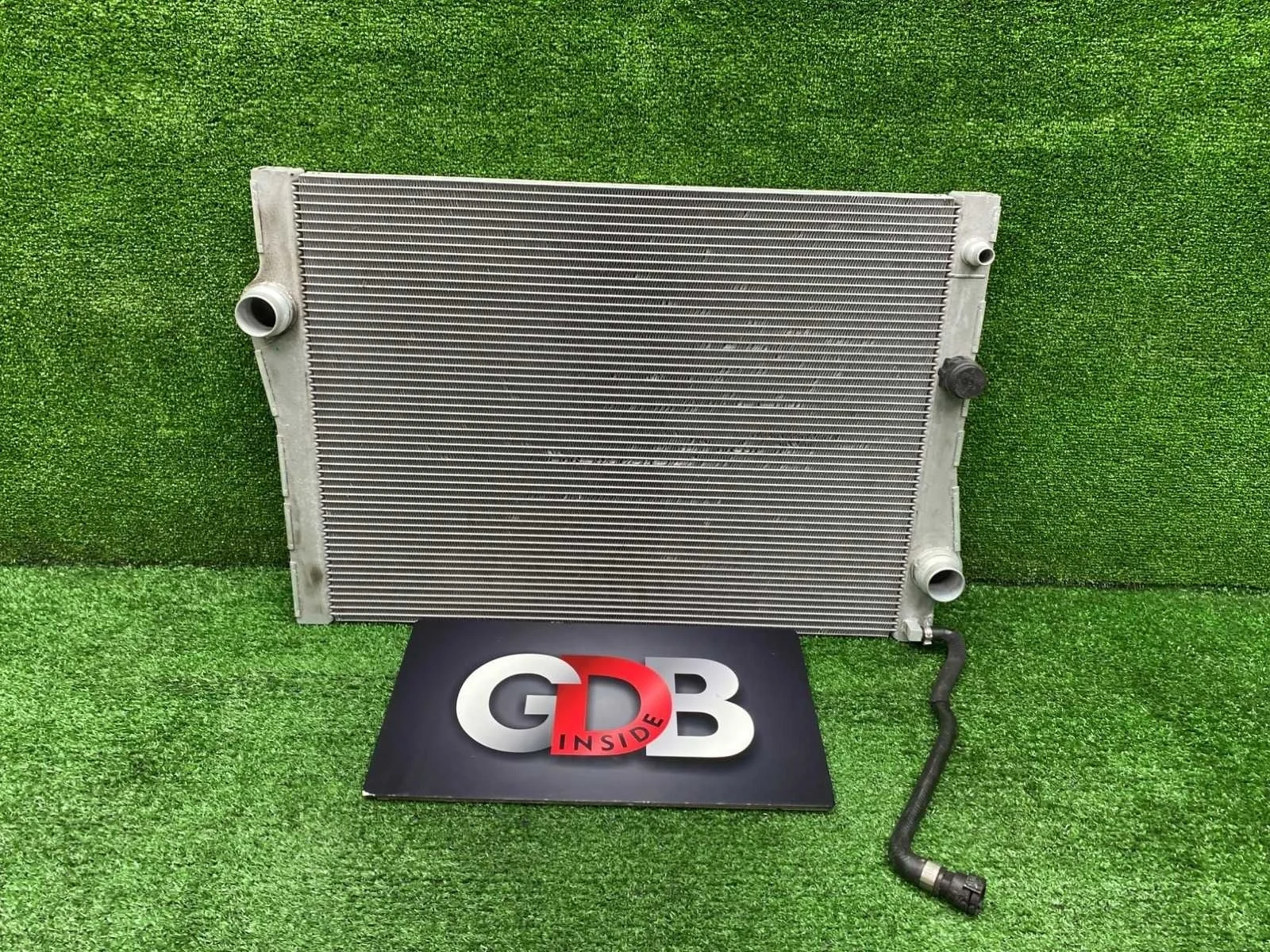 Радиатор ДВС BMW X5 16.05.2014 17117807624 F15 N55B30A