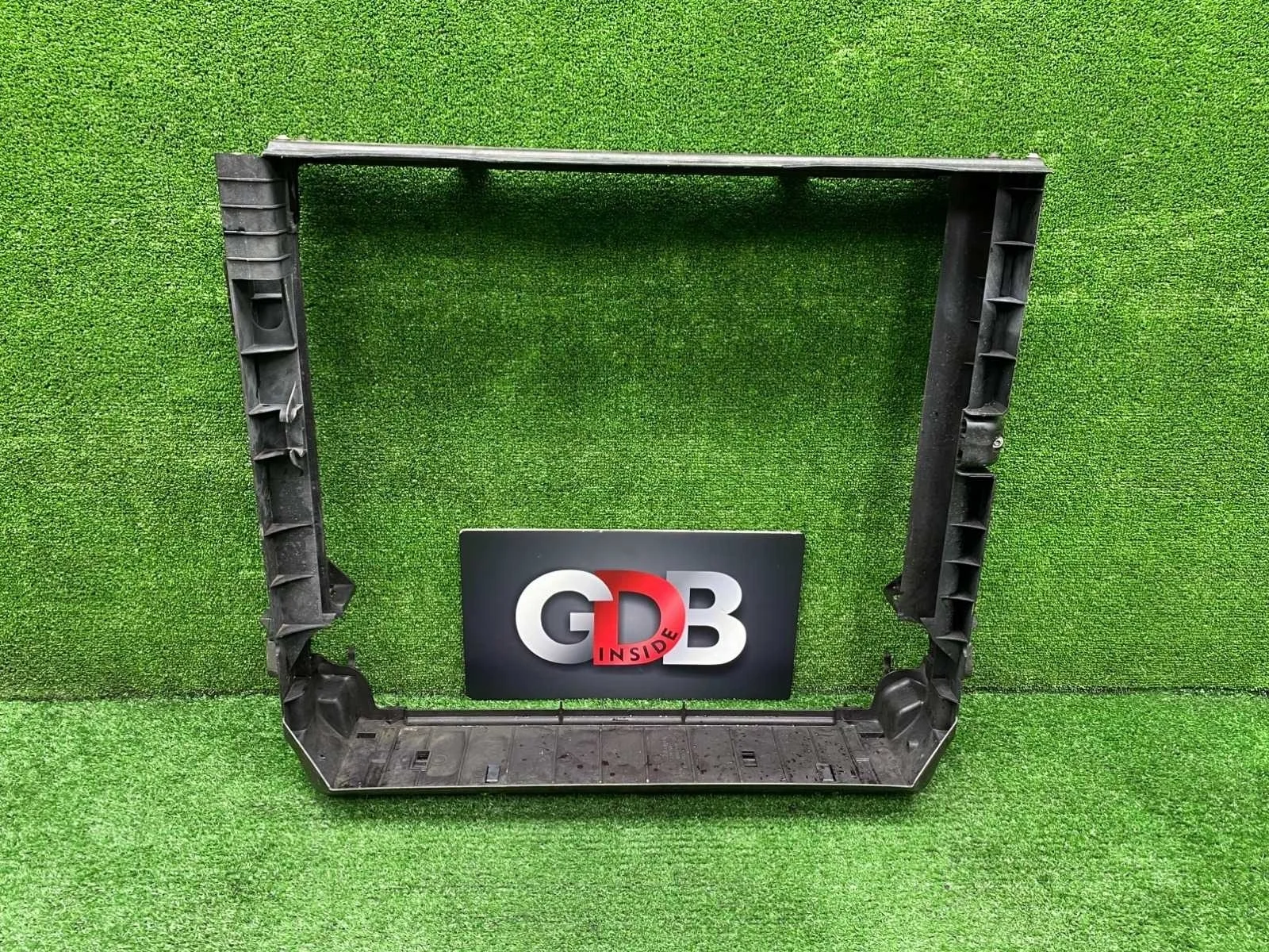 Рамка радиатора Bmw X5 07.11.2011 17118574000 E70 N57D30A