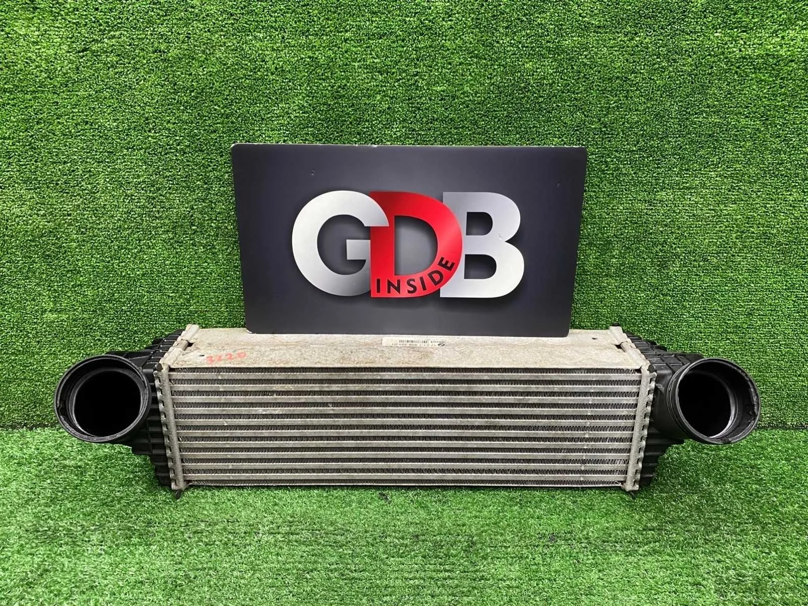 Интеркулер Bmw X5 07.11.2011 17517809321 E70 N57D30A