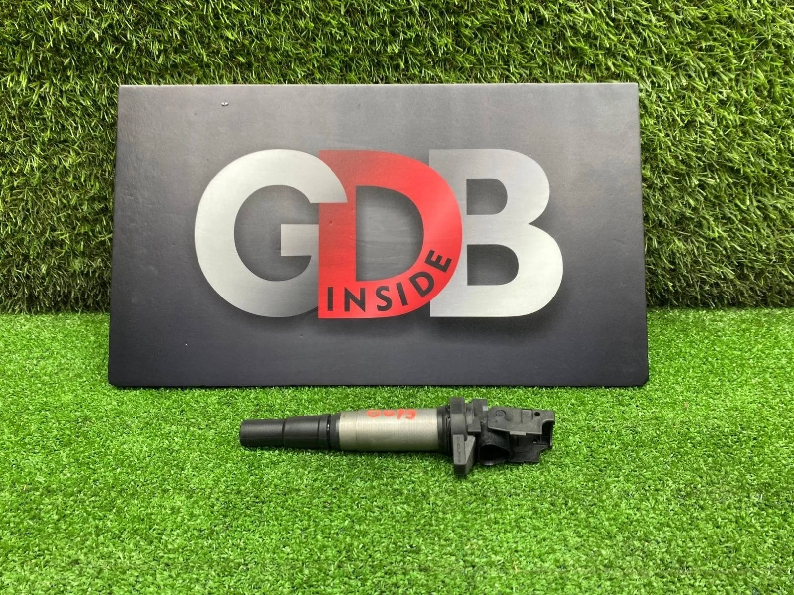 Катушка зажигания Bmw 1 Series 28.06.2013 12138616153 F20 N13B16A