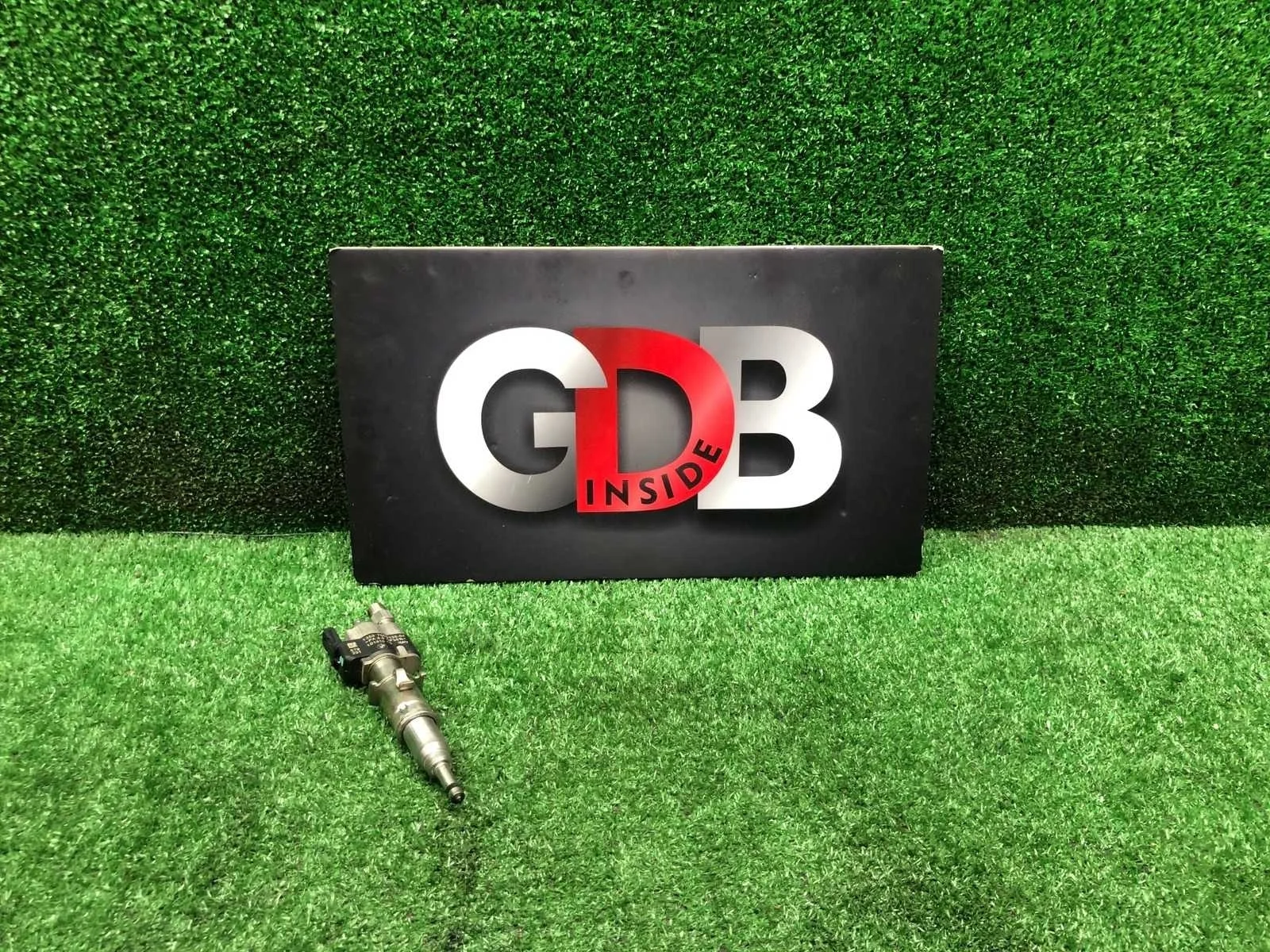 Топливная форсунка Bmw 3 Series 22.08.2007 13537585261 E92 N54B30A