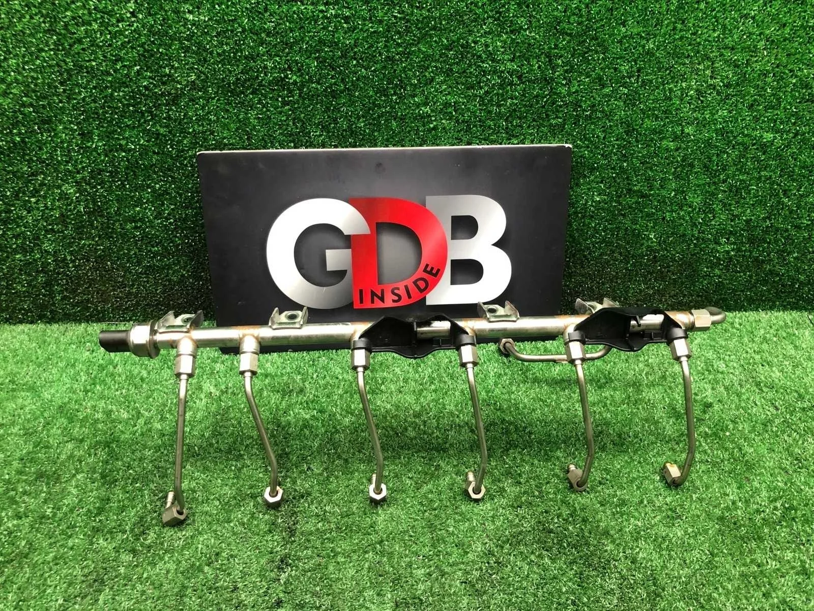 Топливная рампа Bmw 3 Series 22.08.2007 13537575480 E92 N54B30A