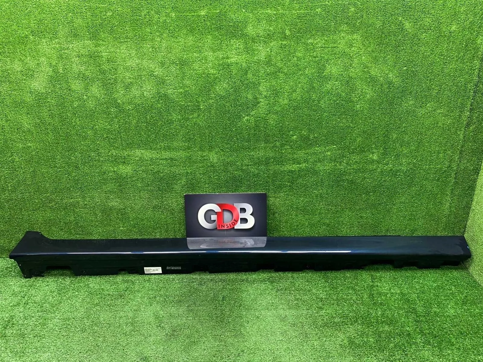 Накладка порога BMW 5 series 08.07.2014 51777262664 F10 N55B30A, передняя правая