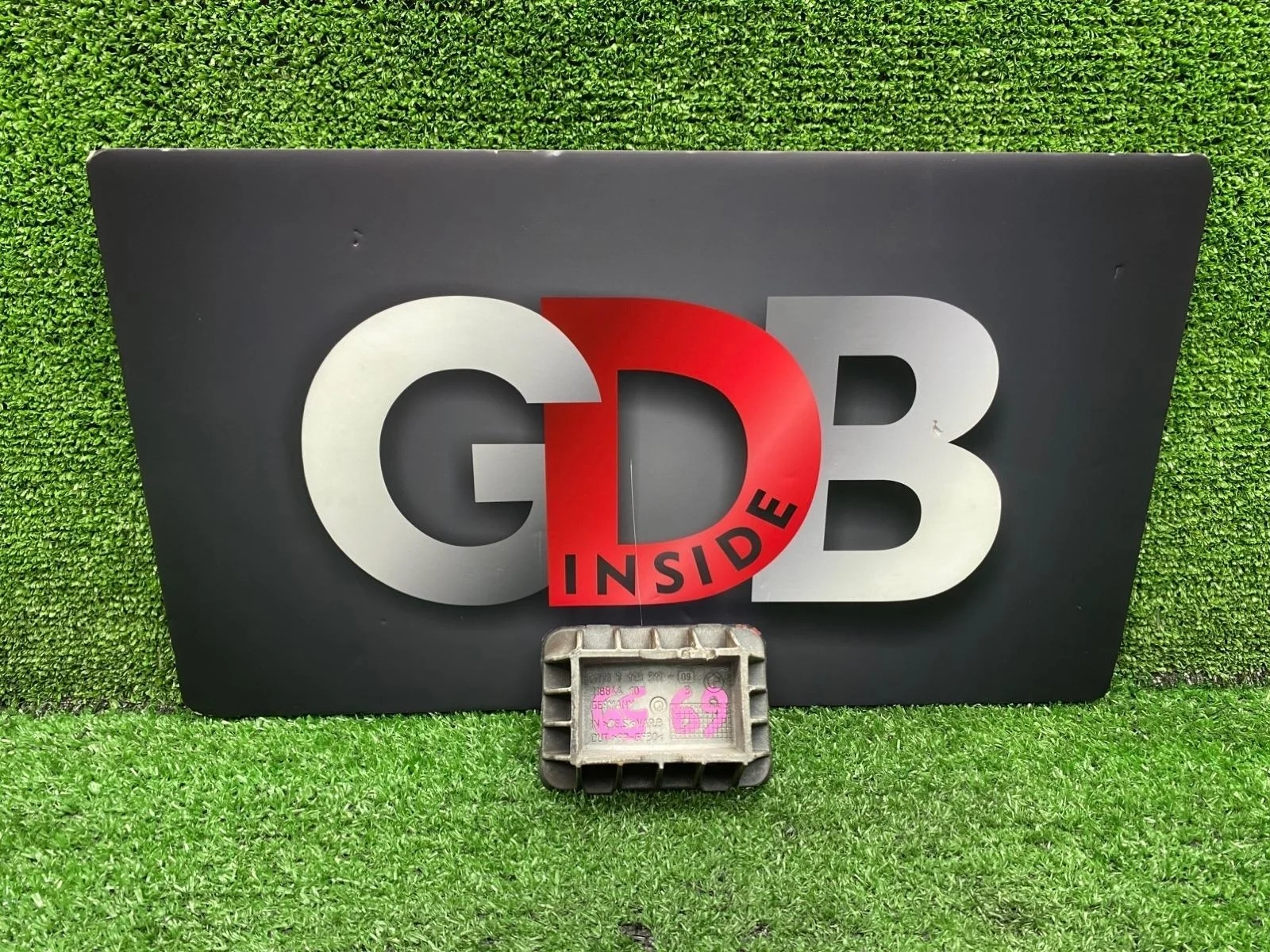 Поддомкратник Bmw X1 25.10.2011 51717123311 E84 N20B20A