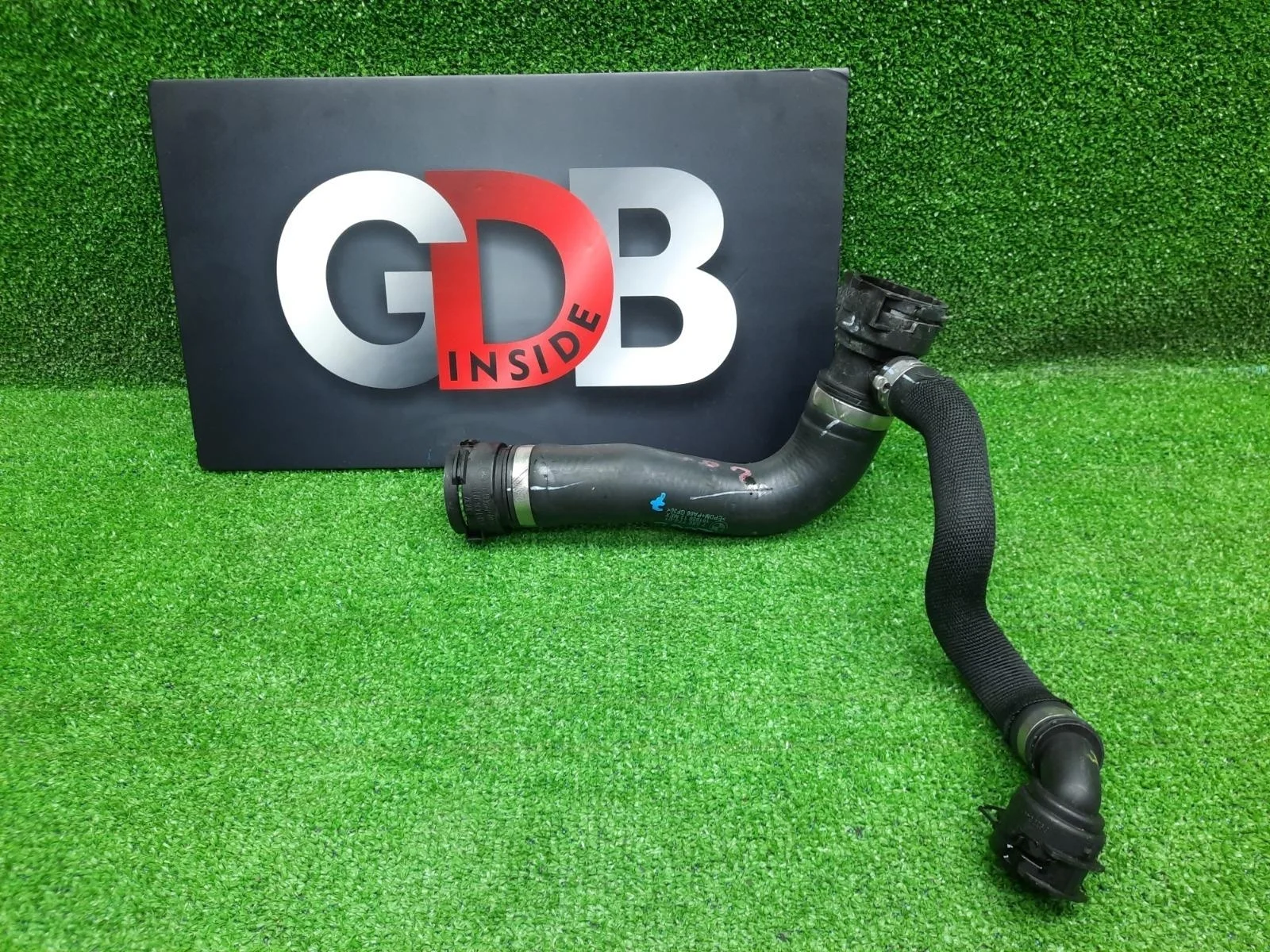 Патрубок системы охлаждения BMW X5 23.09.2011 17127586774 E70 N55B30A