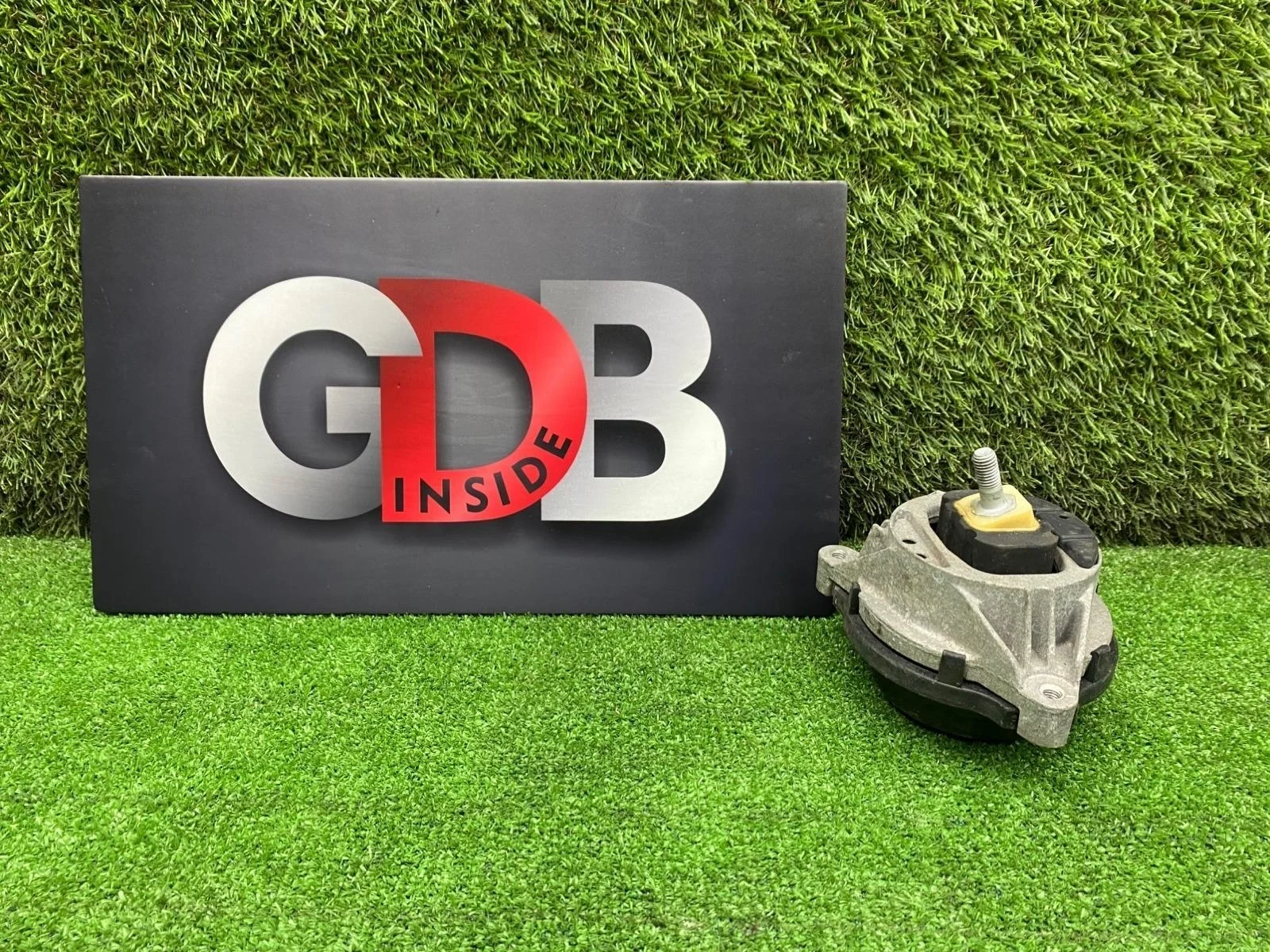 Подушка двс BMW 1 series 28.06.2013 22116854251 F20 N13B16A, передняя левая