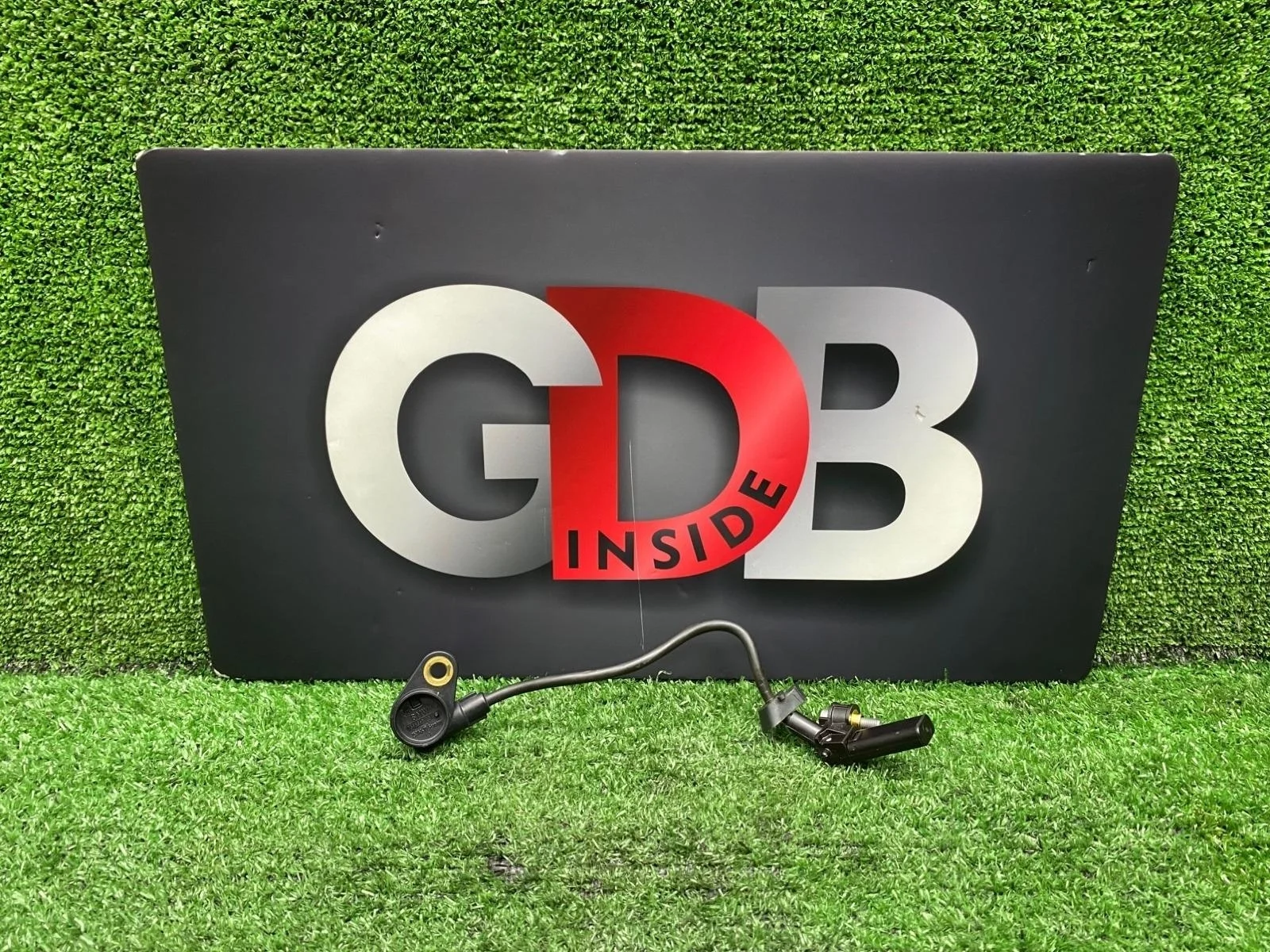 Датчик положения коленвала BMW X1 23.03.2012 13627595860 E84 N20B20A