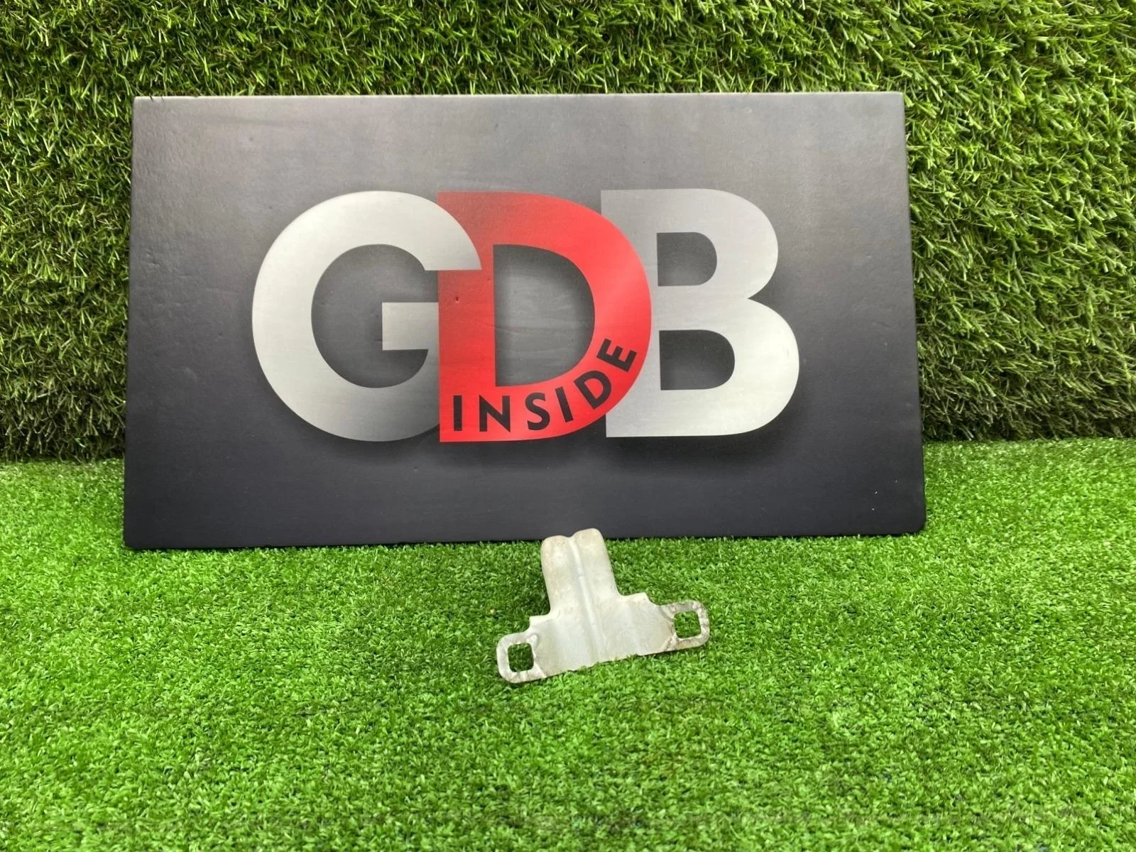 Кронштейн крыла BMW 1 series 28.06.2013 41357284652 F20 N13B16A, передний правый