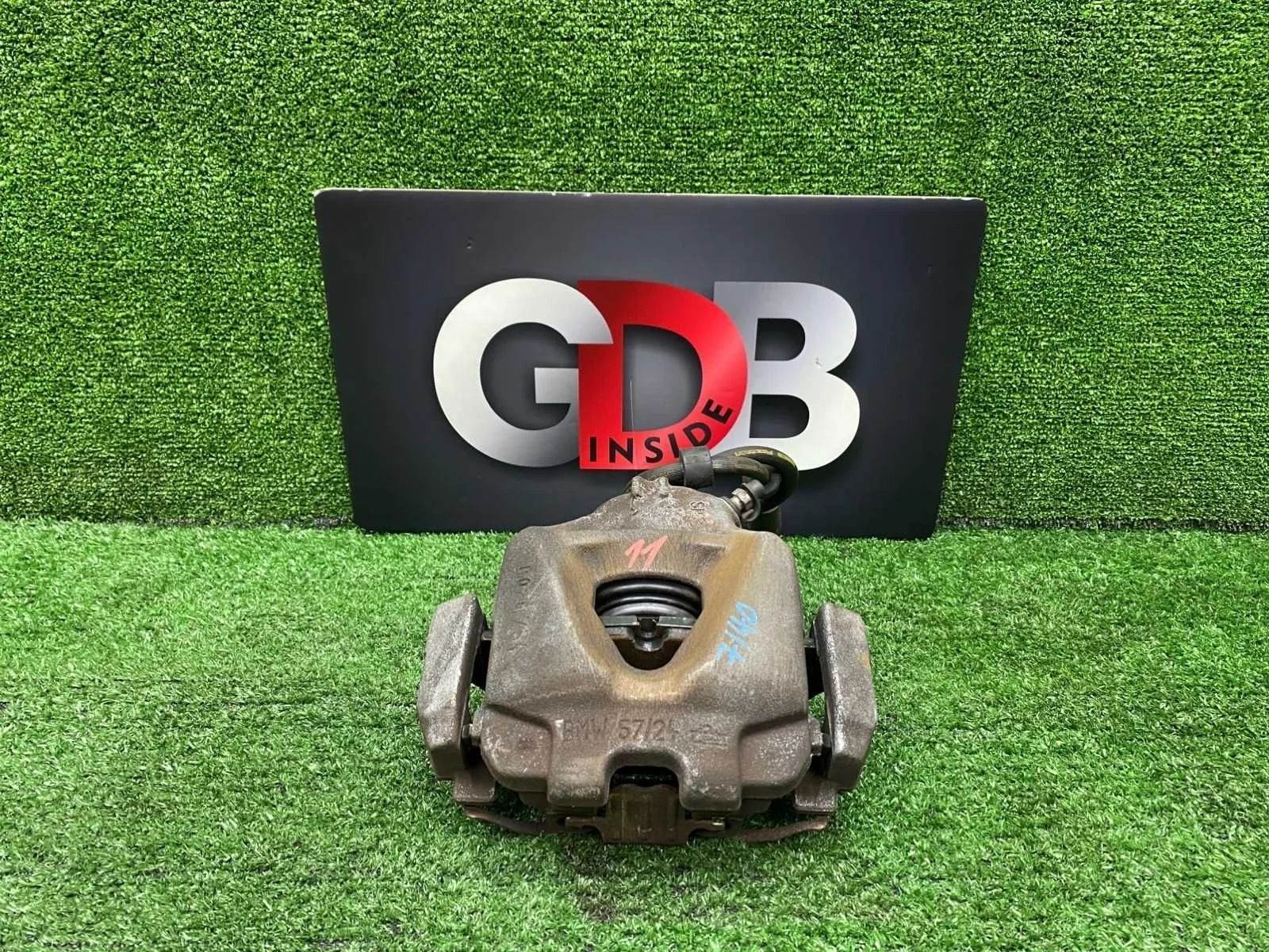 Суппорт Bmw X1 23.03.2012 34116778146 E84 N20B20A, передний правый