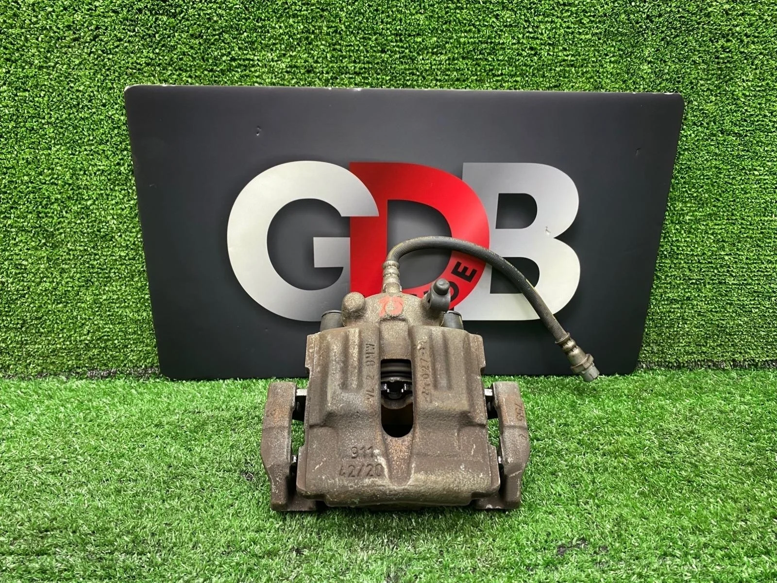 Суппорт BMW X1 23.03.2012 34216768697 E84 N20B20A, задний левый