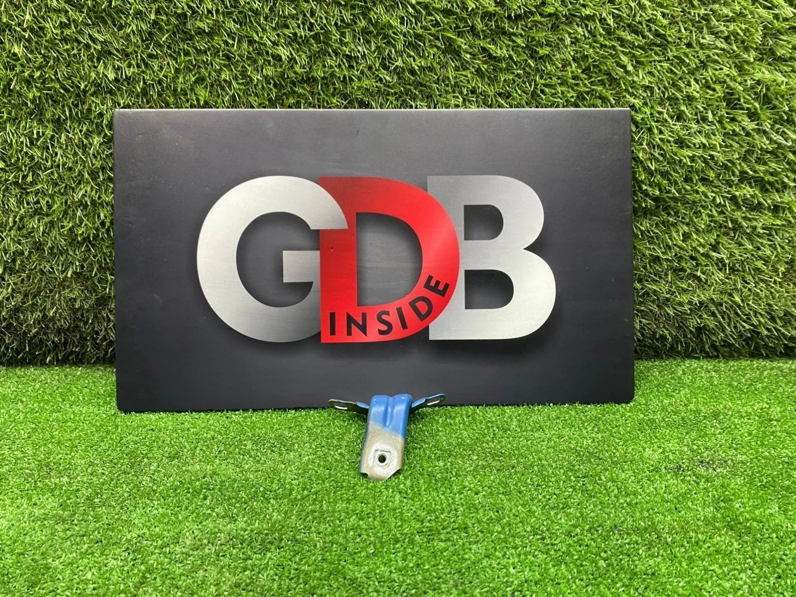 Кронштейн крыла BMW 1 series 31.07.2015 41357284652 F20 B38B15A, правый