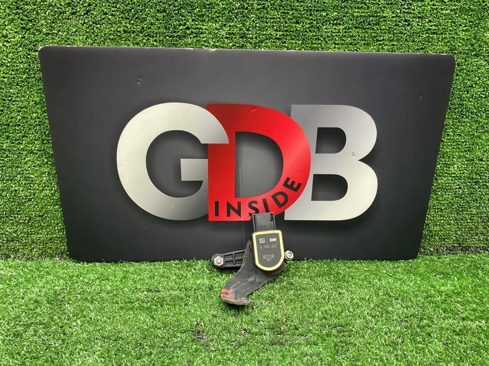 Датчик положения кузова Bmw X5 09.01.2009 37146853754 E70 N52B30AF