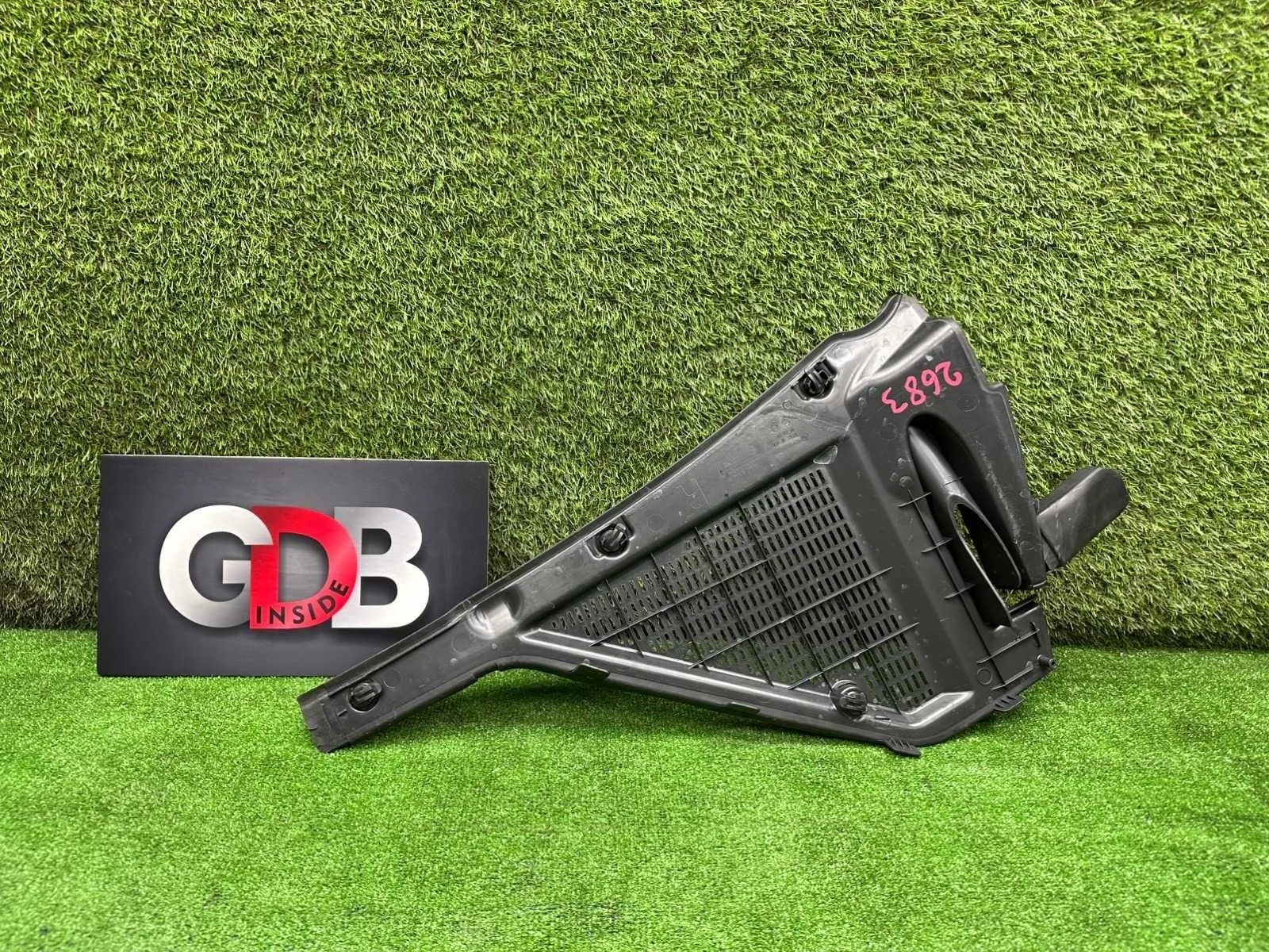 Решетка под лобовое стекло BMW X5 23.09.2011 64316945584 E70 N55B30A, правая