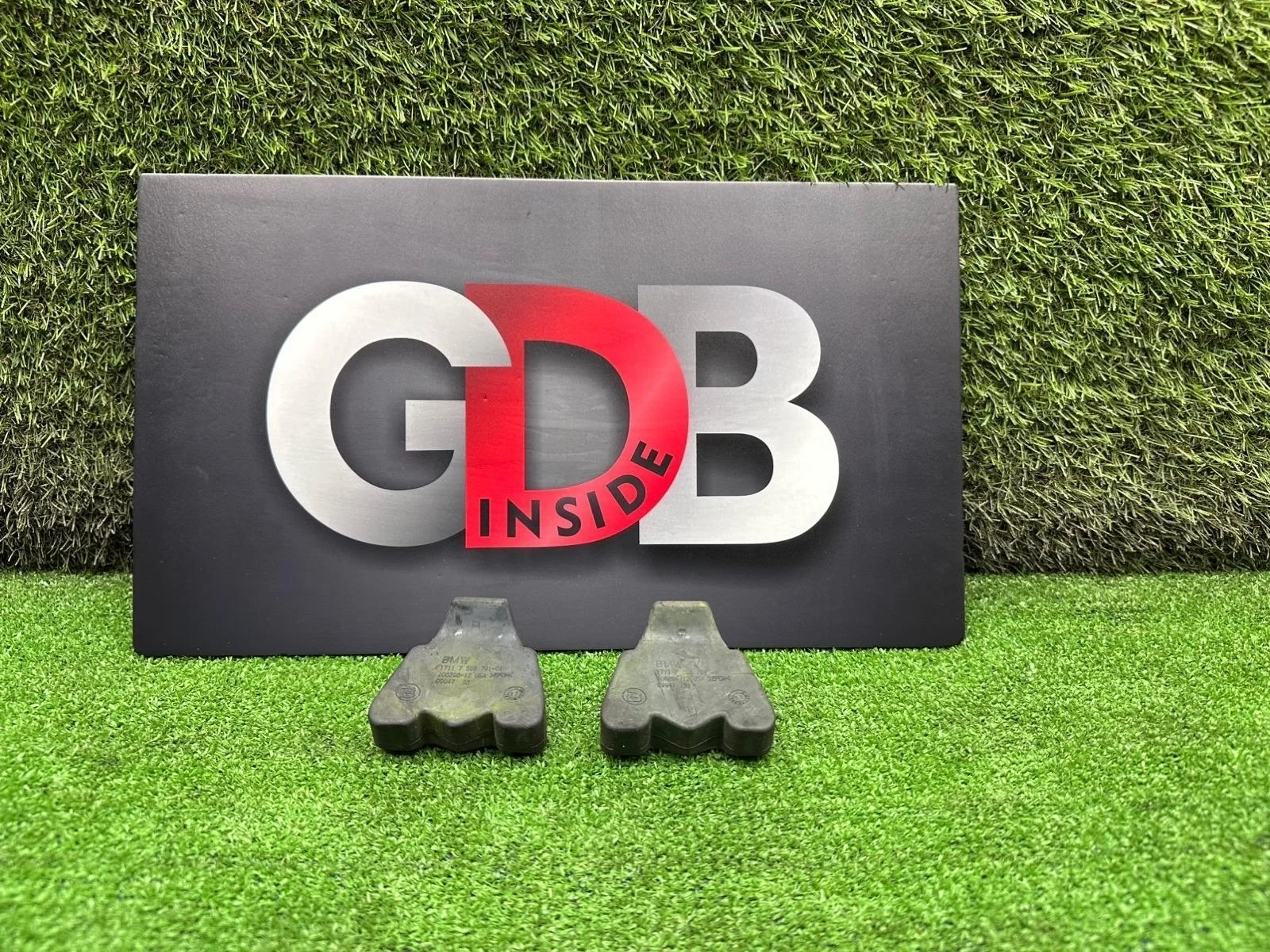 Подушка радиатора BMW X5 23.09.2011 17117598791 E70 N55B30A