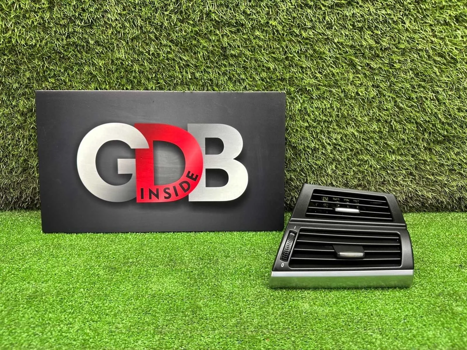 Дефлектор воздуховода BMW X5 23.09.2011 64229227768 E70 N55B30A, передний правый