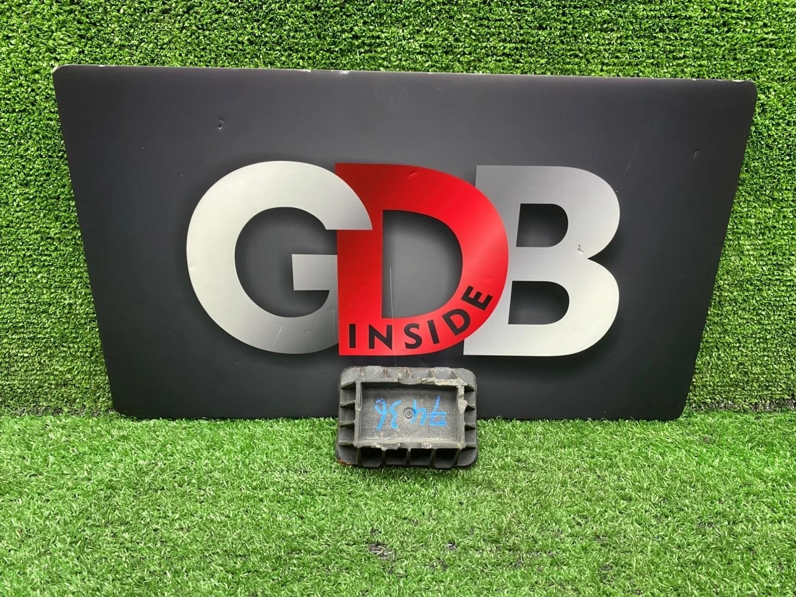 Поддомкратник Bmw 5 Series 2011 51717123311 F11 N52B25A