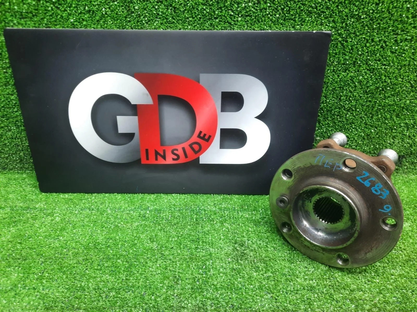 Ступица BMW X5 23.09.2011 31226882263 E70 N55B30A, передняя