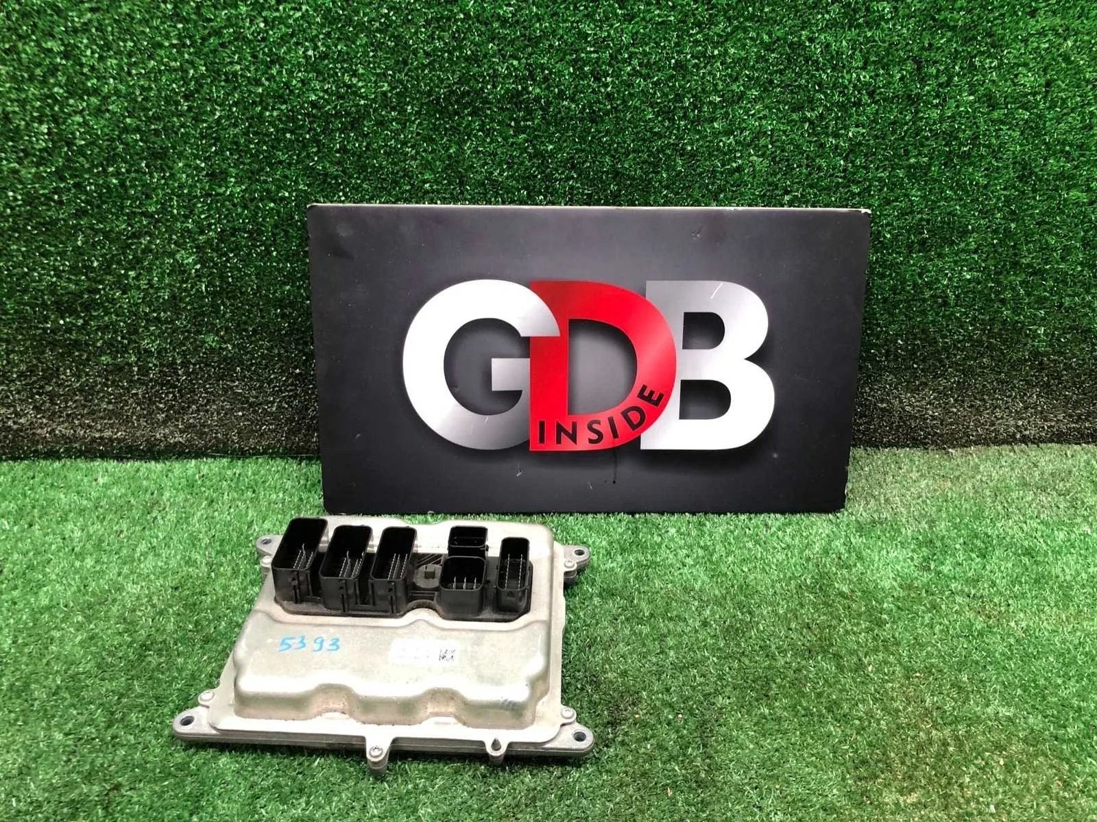 Блок управления двигателем DME BMW 1 series 20.01.2014 12148638198 F20 N13B16A