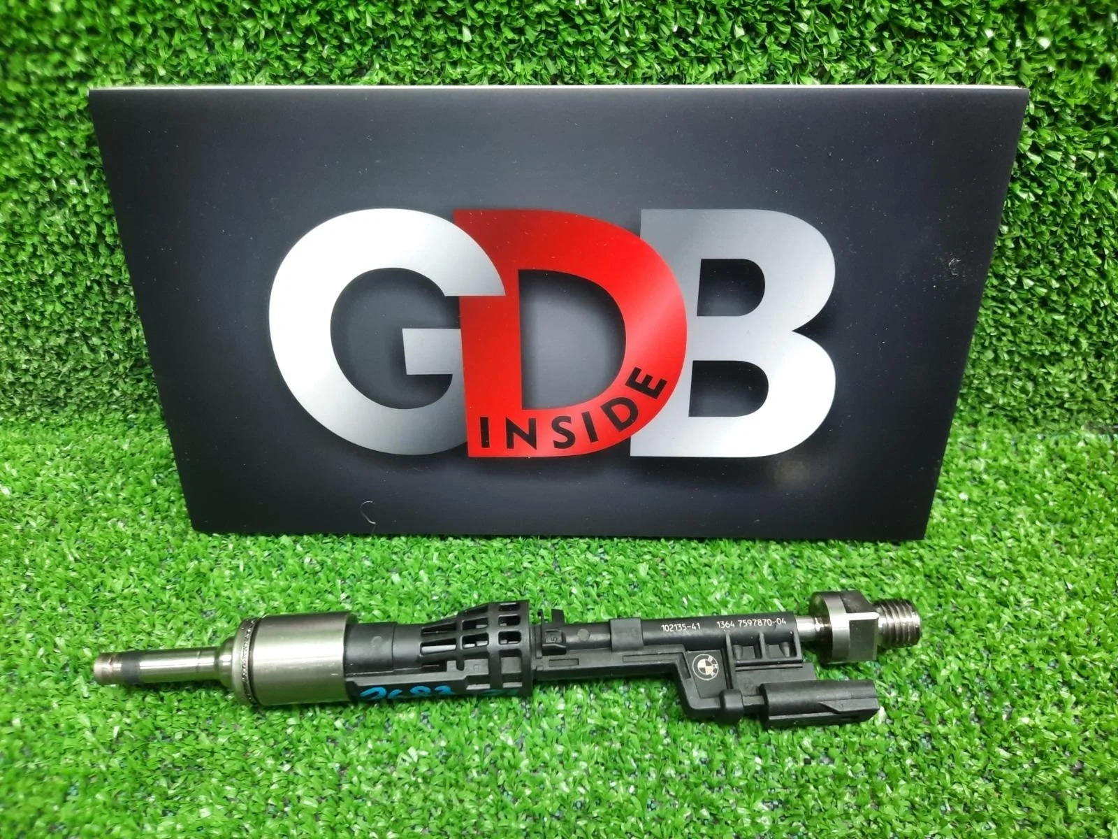 Топливная форсунка BMW X5 23.09.2011 13537568607 E70 N55B30A