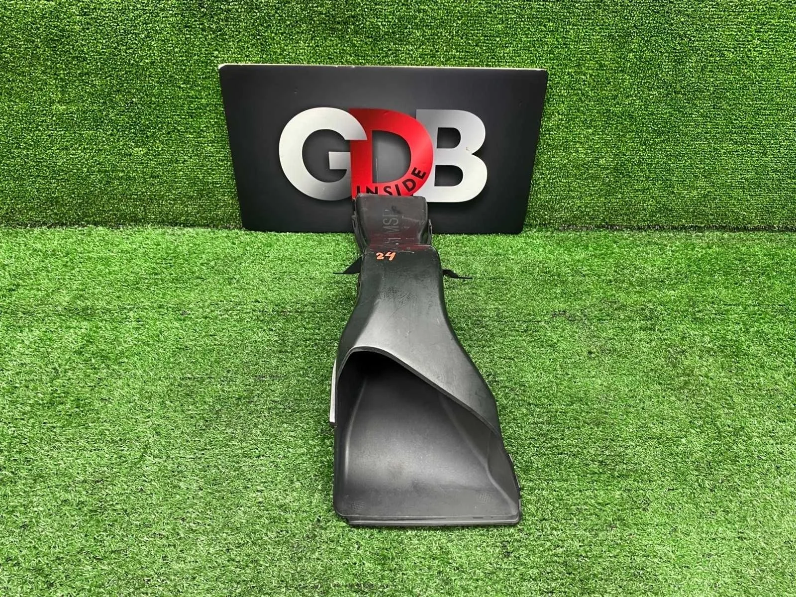 Воздуховод охлаждения тормозов Bmw 3 Series 30.10.2015 51748054229 F30 N47D20C, передний левый