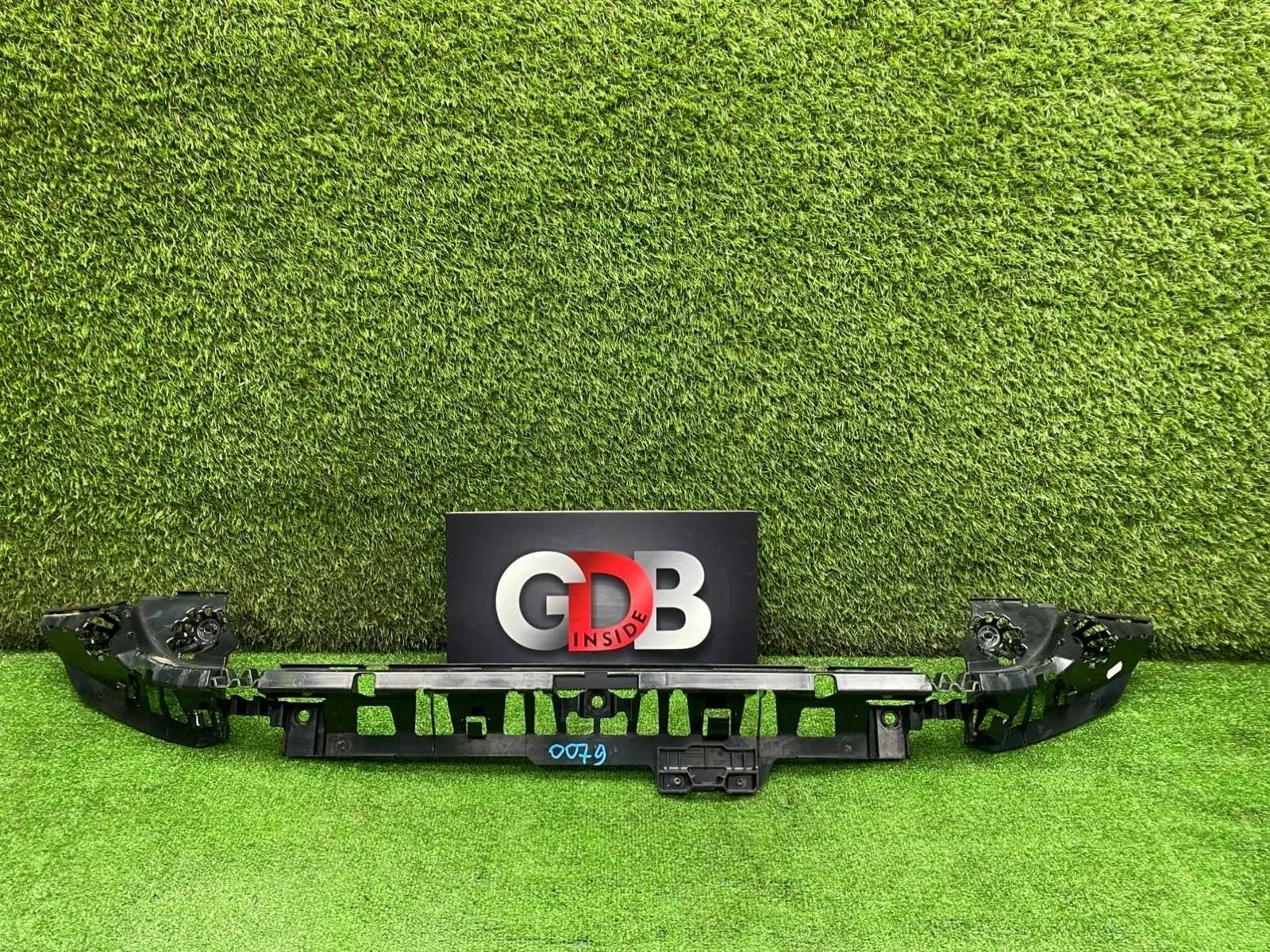 Кронштейн бампера BMW 1 series 28.06.2013 51127240953 F20 N13B16A, задний