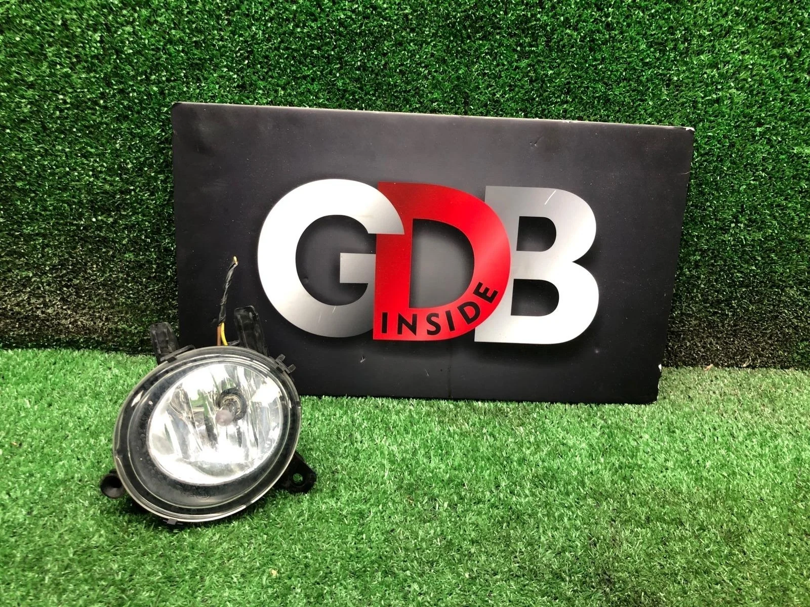 Фара противотуманная (ПТФ) BMW 1 series 20.01.2014 63177248912 F20 N13B16A, передняя правая