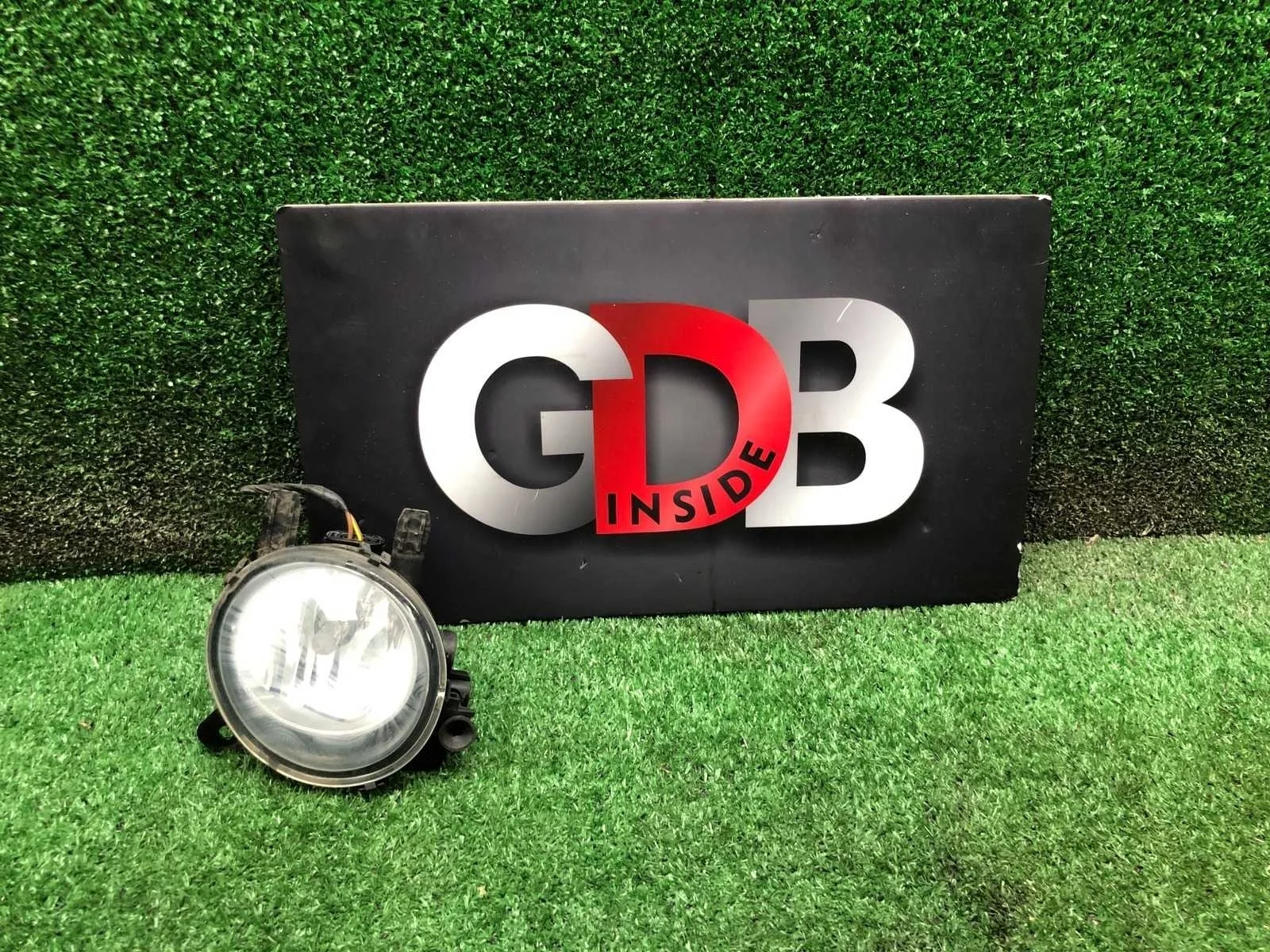 Фара противотуманная (ПТФ) BMW 1 series 20.01.2014 63177248911 F20 N13B16A, передняя левая