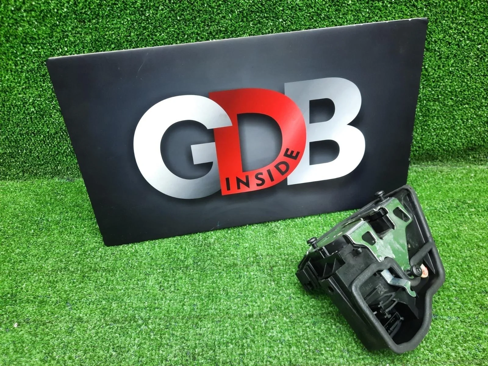 Замок двери BMW X5 23.09.2011 51227202147 E70 N55B30A, задний левый