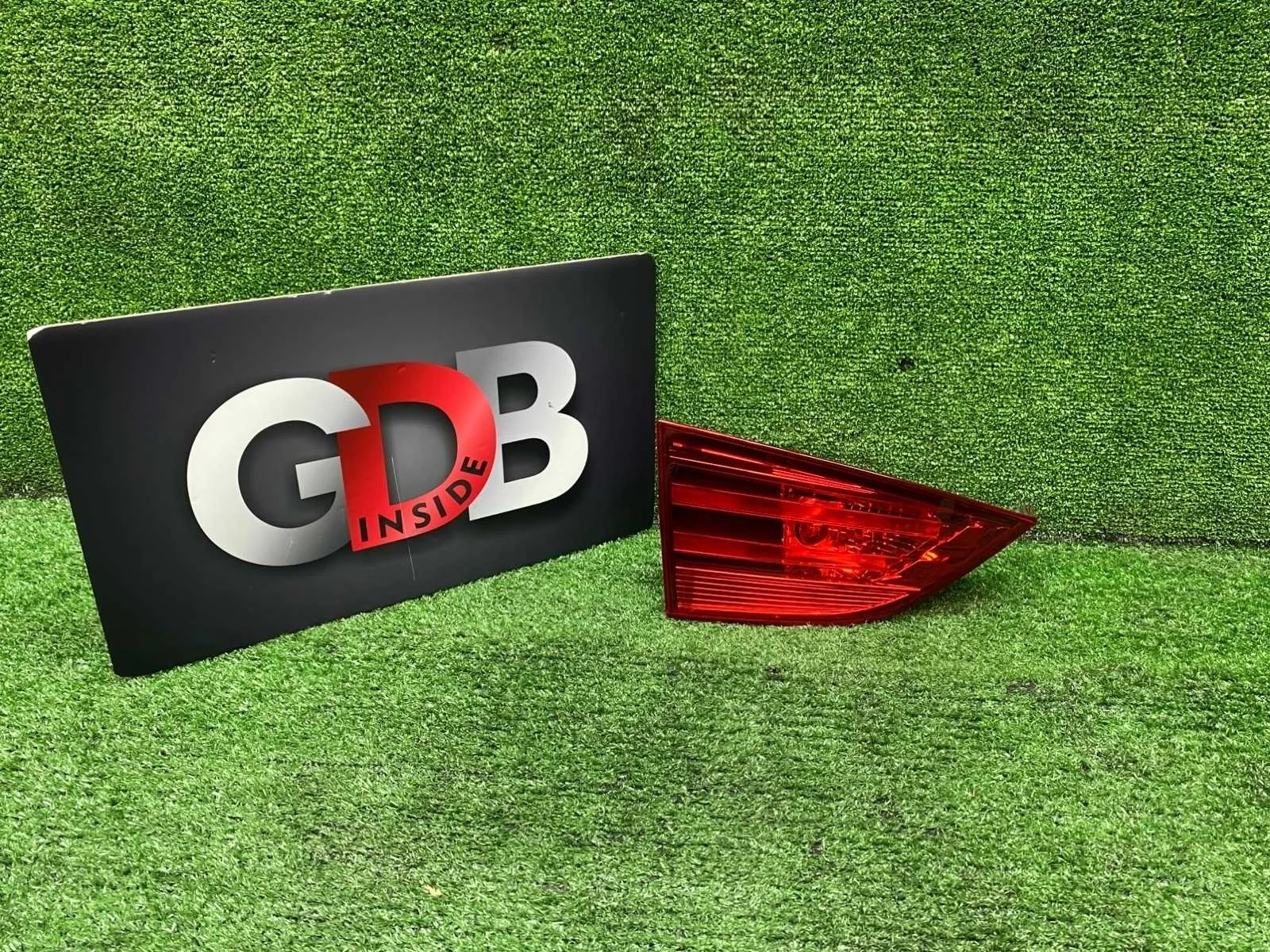 Фонарь внутренний BMW X1 23.03.2012 63212990113 E84 N20B20A, задний левый