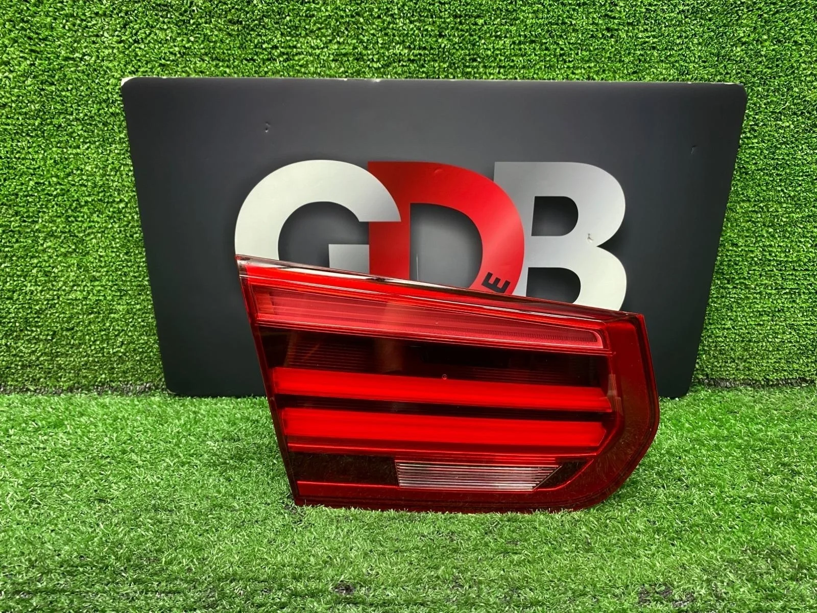 Фонарь внутренний BMW 3 series 30.10.2015 63217369119 F30 N47D20C, задний левый