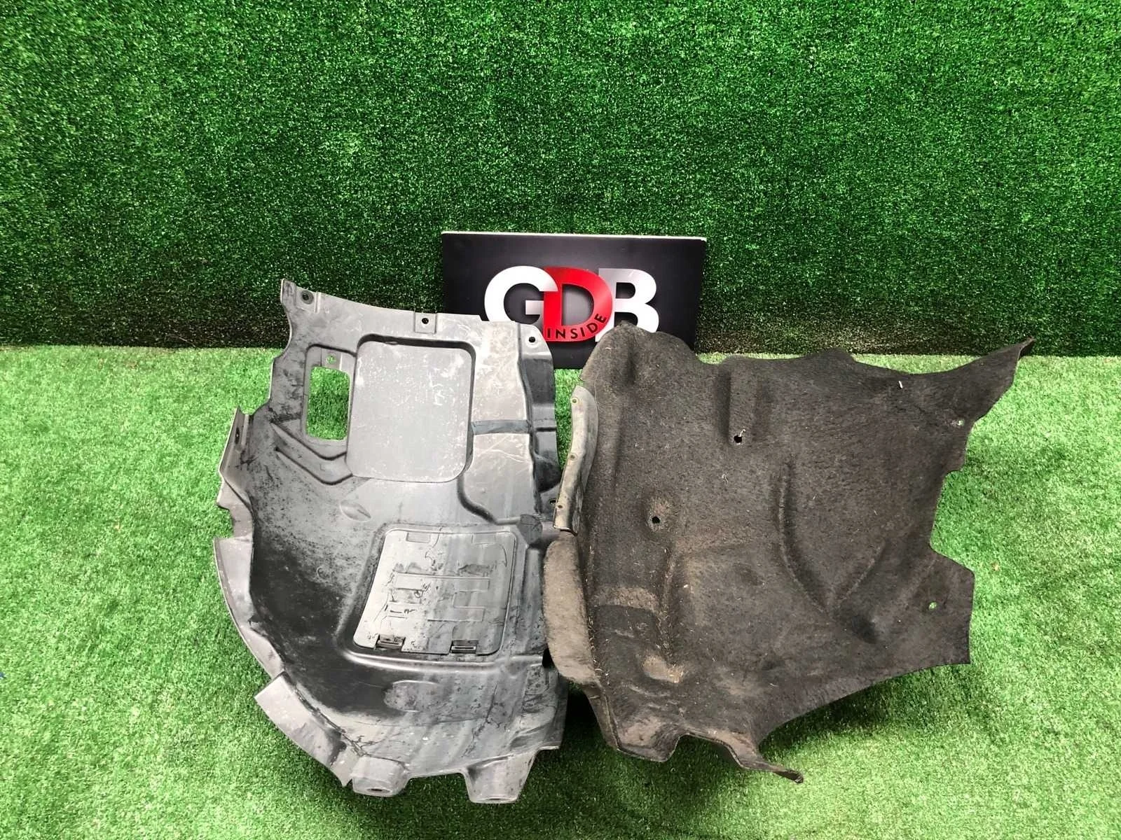 Подкрылок BMW 1 series 22.09.2012 51717260709 F20 N13B16A, передний левый