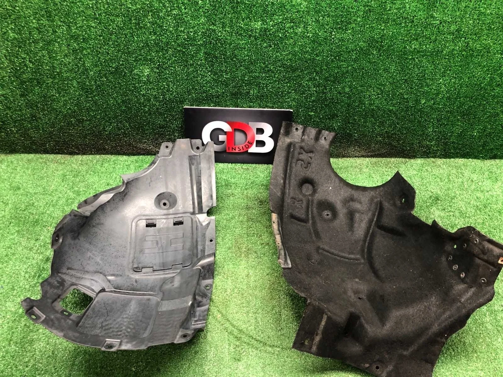 Подкрылок BMW 1 series 20.01.2014 51717260710 F20 N13B16A, передний правый