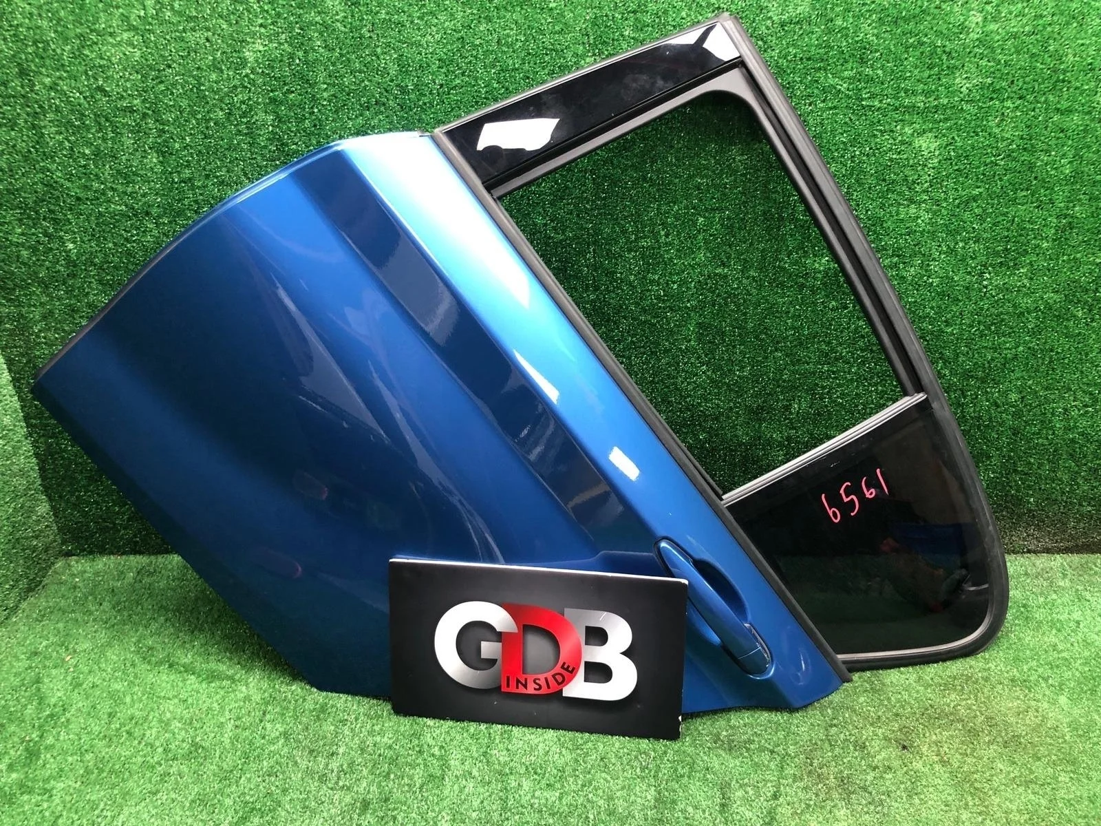 Дверь BMW 1 series 22.09.2012 41527284515 F20 N13B16A, задняя левая